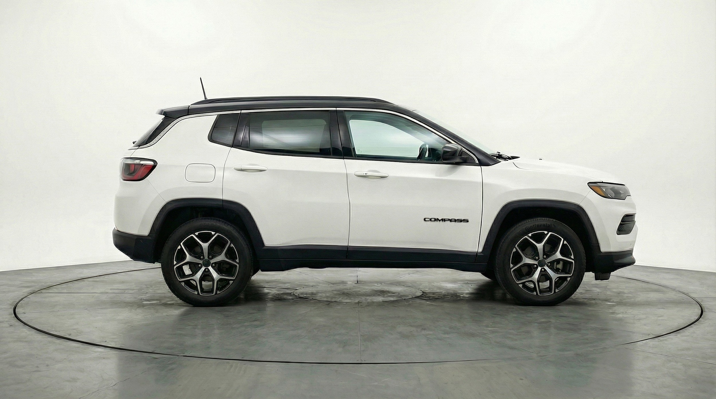 Thumbnail: 2025 Jeep Compass - 11