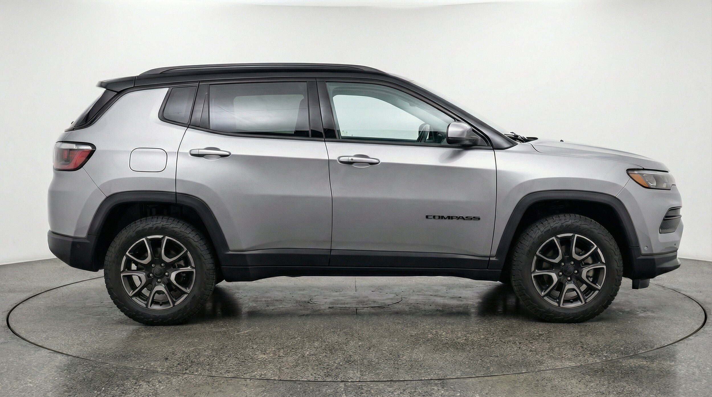 Thumbnail: 2025 Jeep Compass - 11