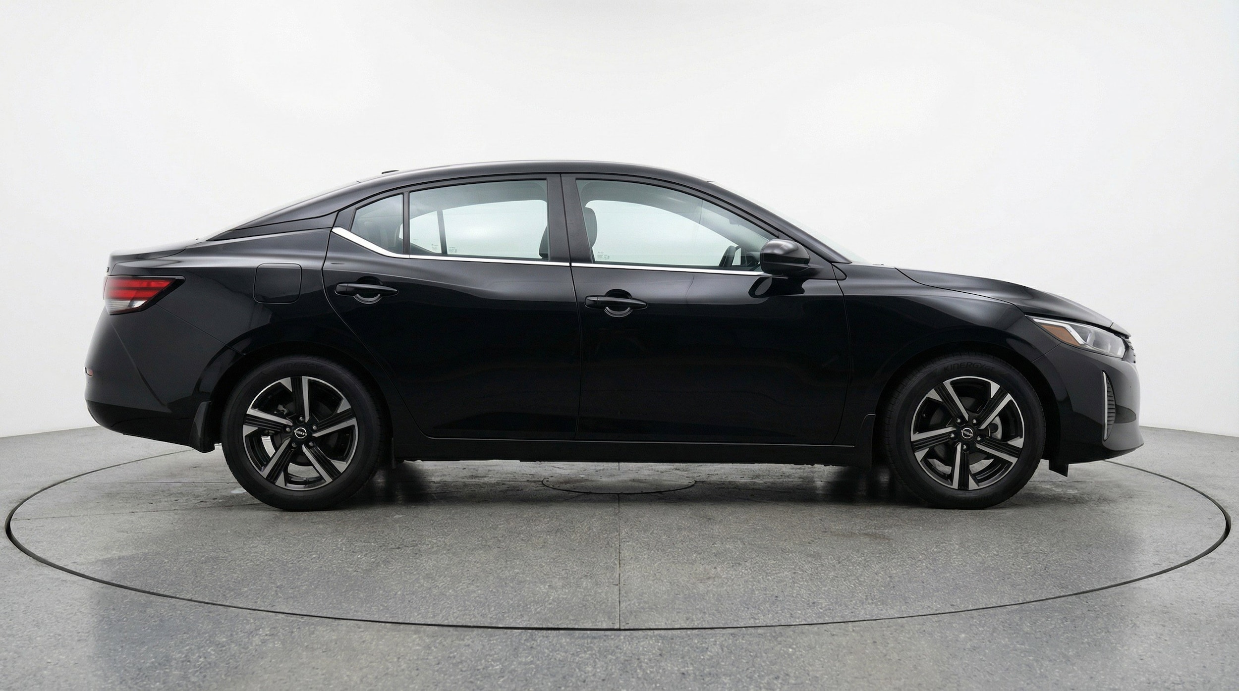 Thumbnail: 2025 Nissan Sentra - 11