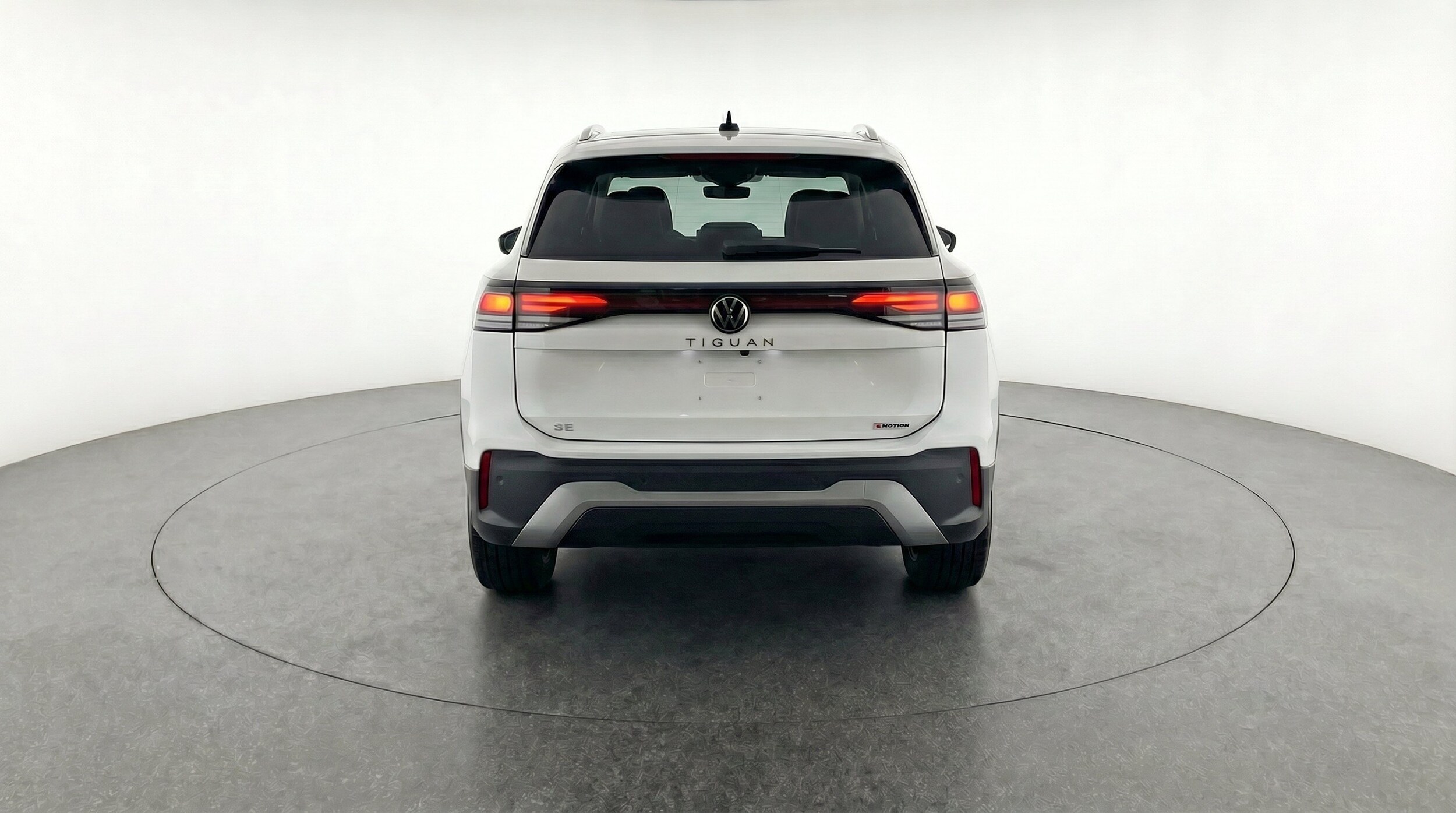 Thumbnail: 2026 Volkswagen Tiguan - 7