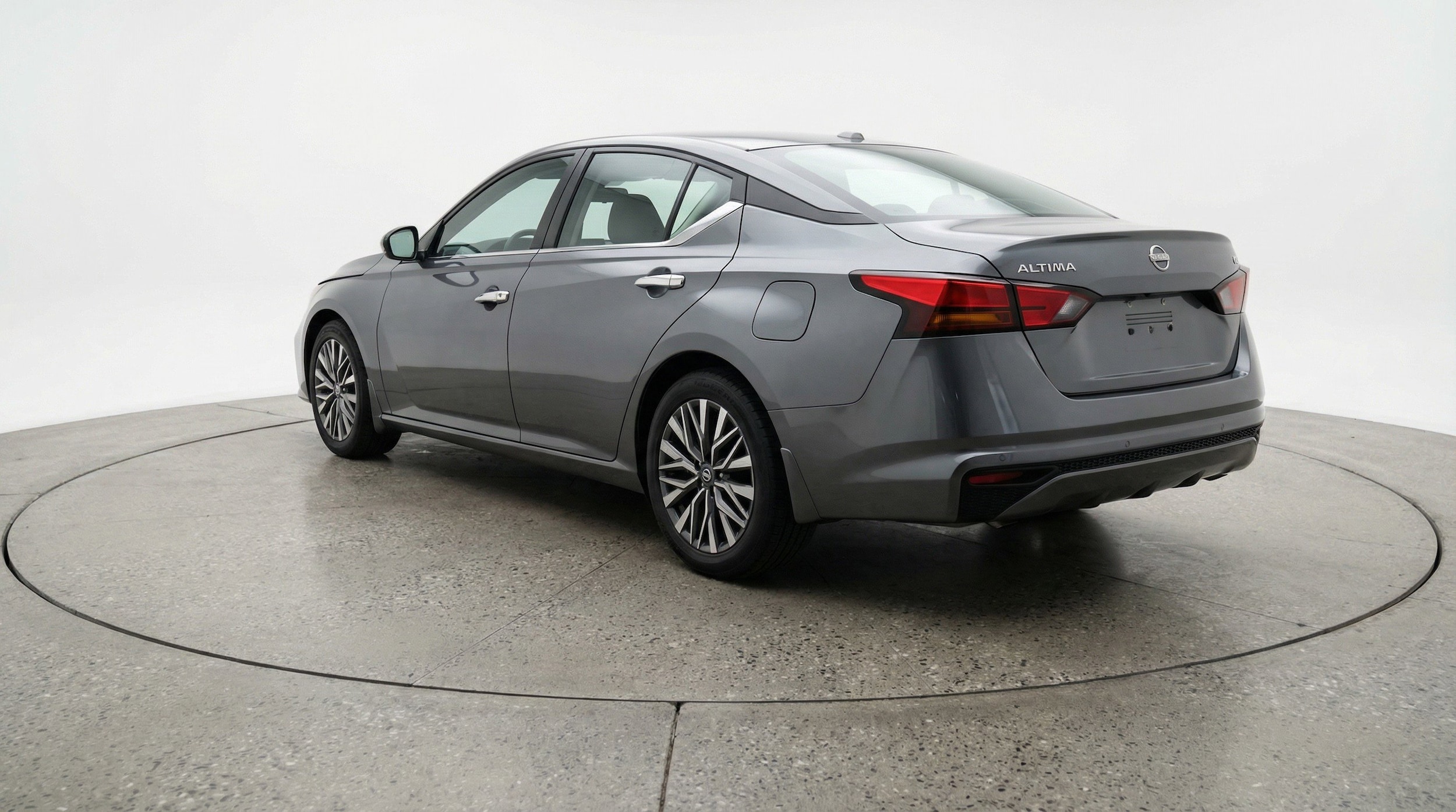 Thumbnail: 2025 Nissan Altima - 6