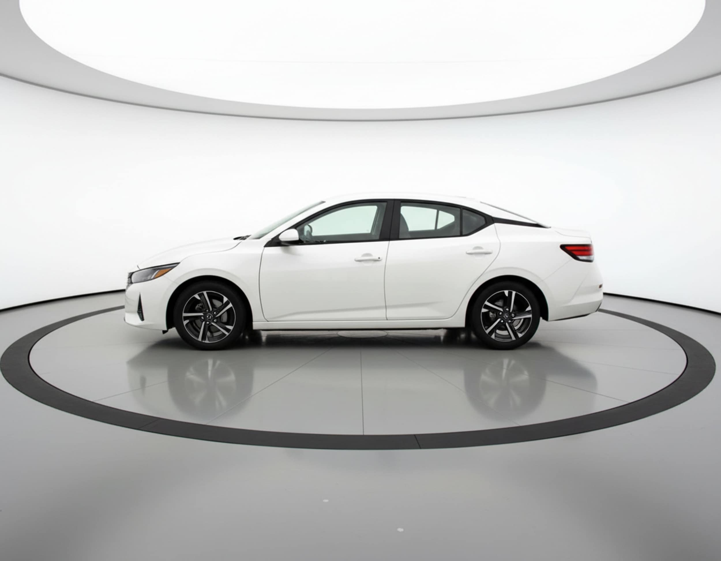 Thumbnail: 2025 Nissan Sentra - 4