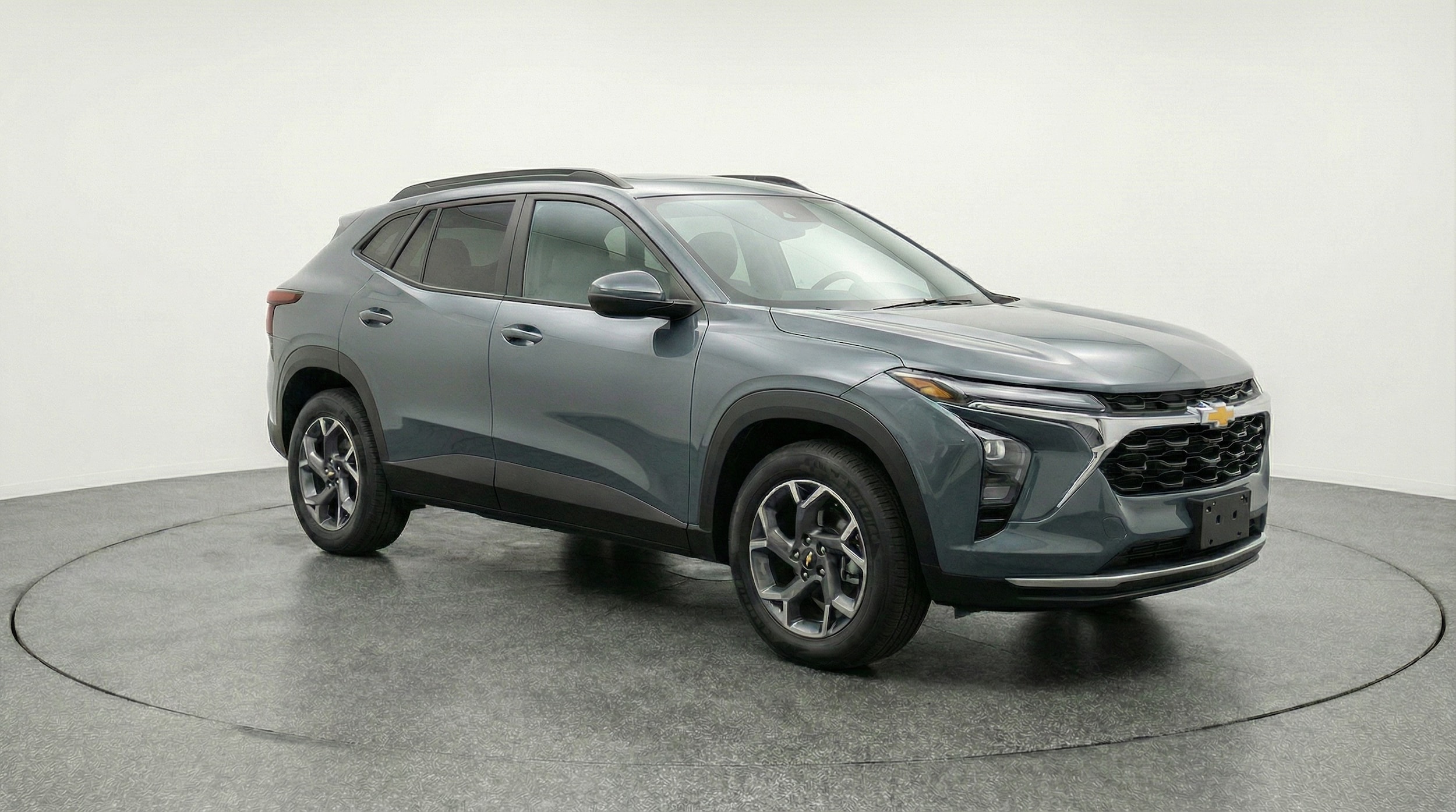 Thumbnail: 2025 Chevrolet Trax - 1