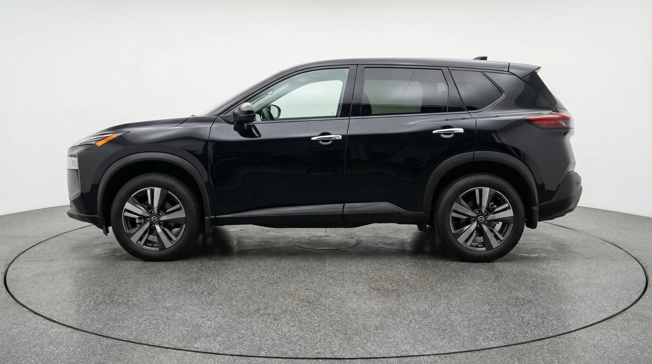 Thumbnail: 2026 Nissan Rogue - 5