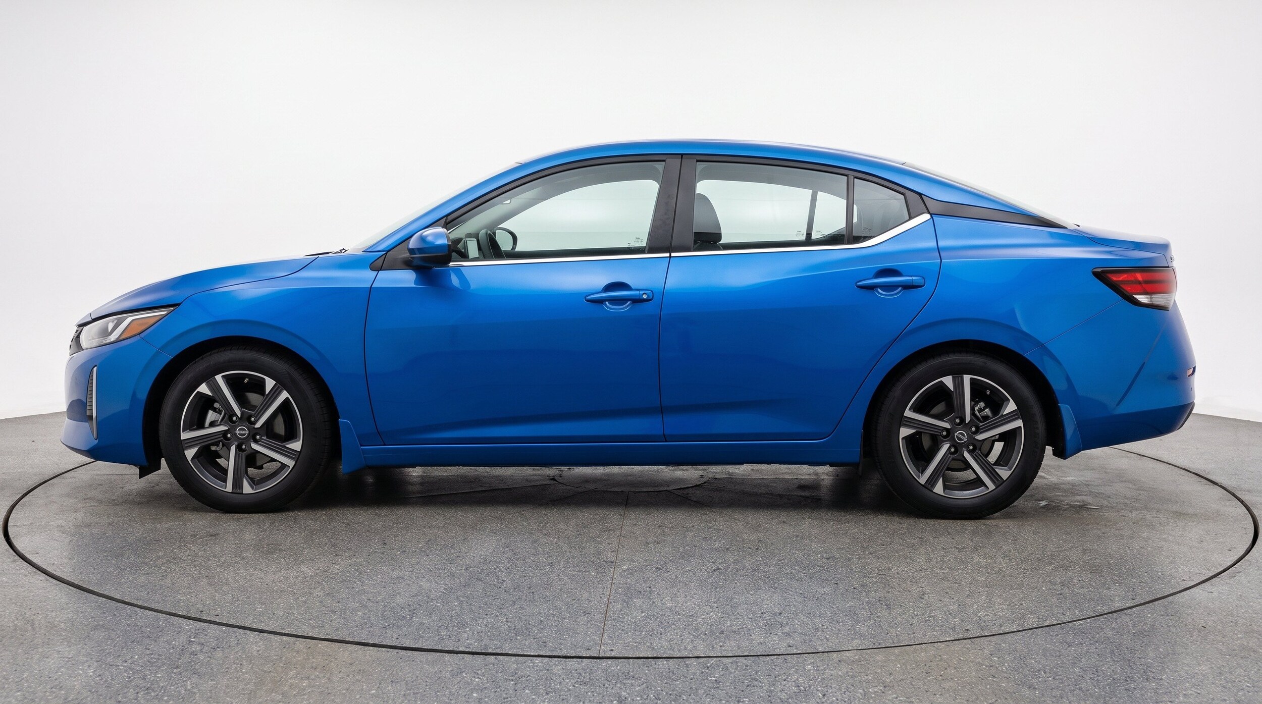 Thumbnail: 2025 Nissan Sentra - 5
