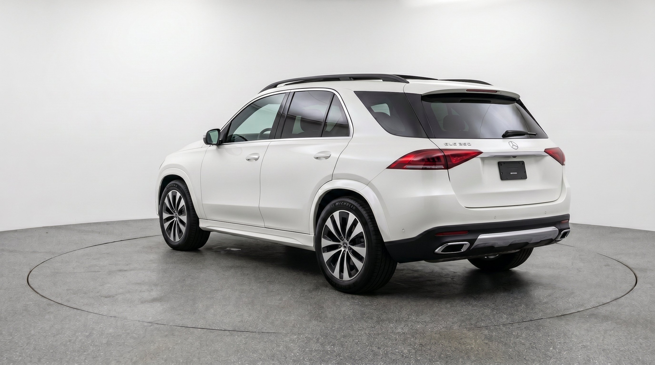 Thumbnail: 2026 Mercedes-Benz GLE - 6