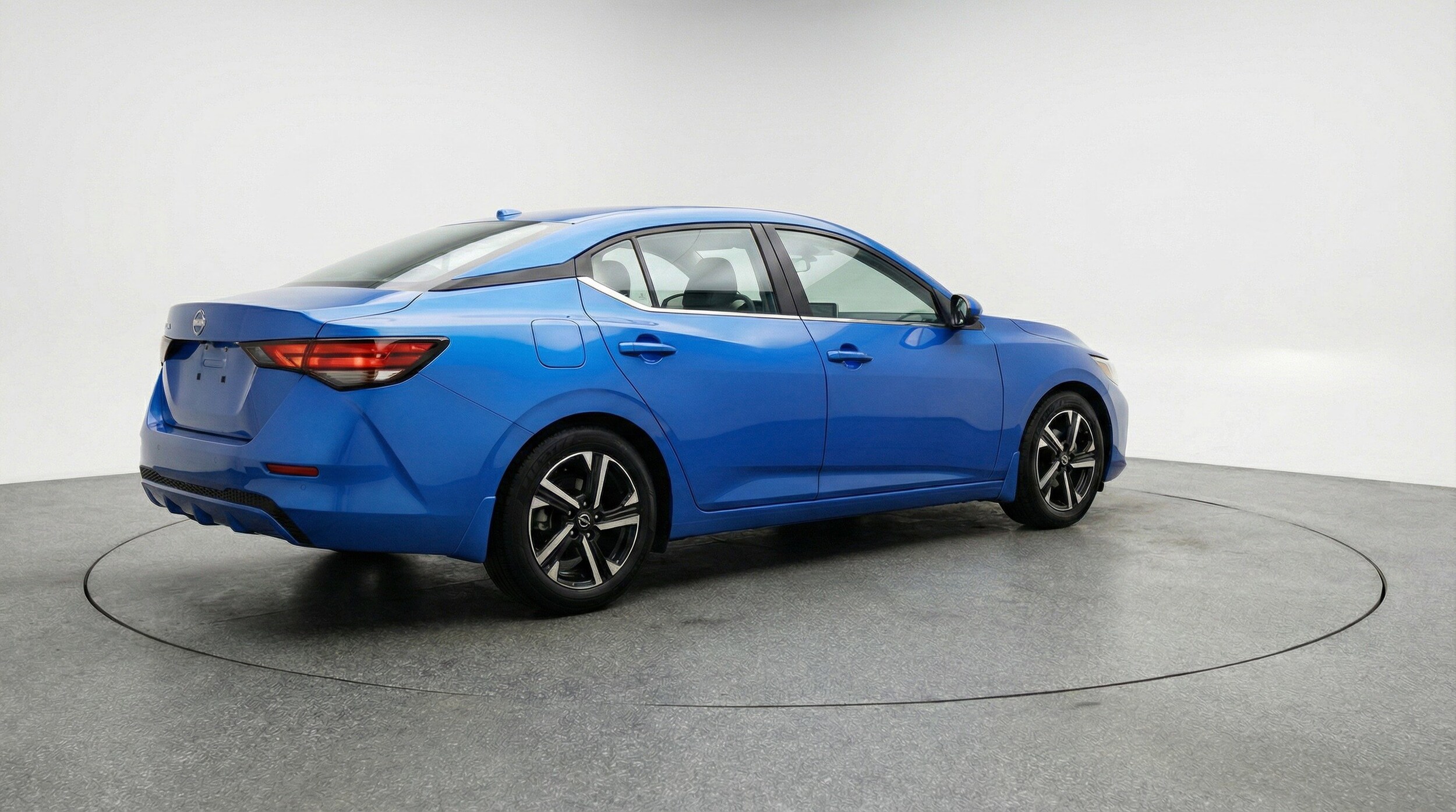 Thumbnail: 2025 Nissan Sentra - 9