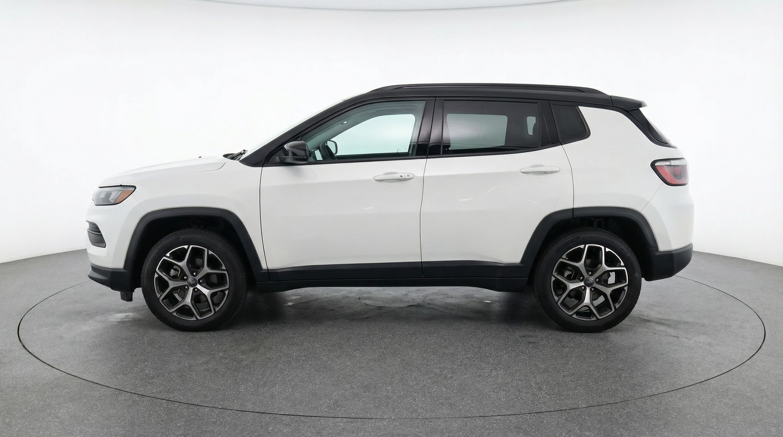 Thumbnail: 2025 Jeep Compass - 4