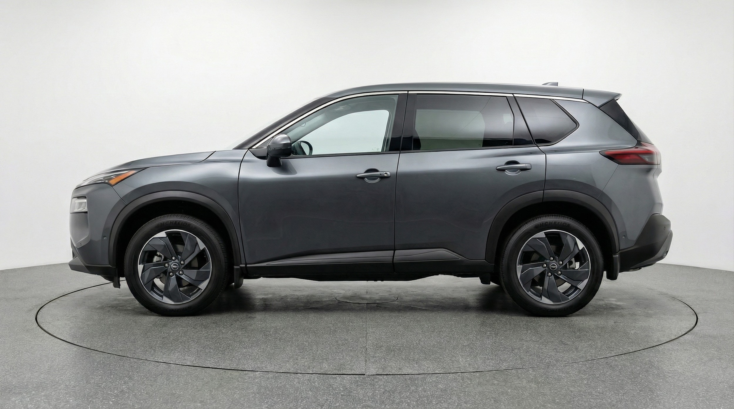 Thumbnail: 2025 Nissan Rogue - 4