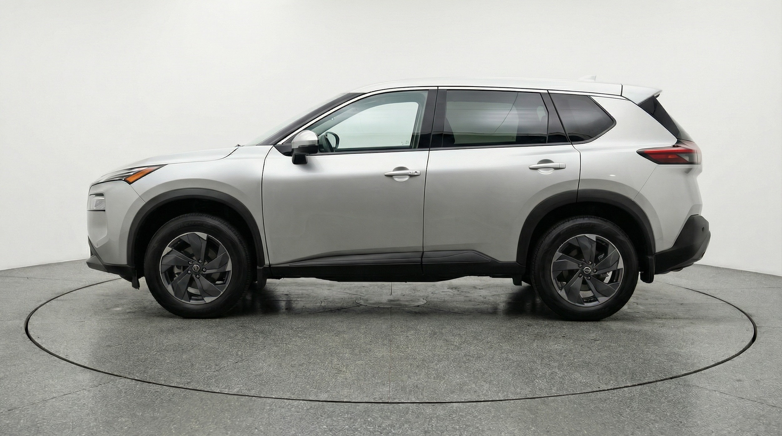 Thumbnail: 2025 Nissan Rogue - 4