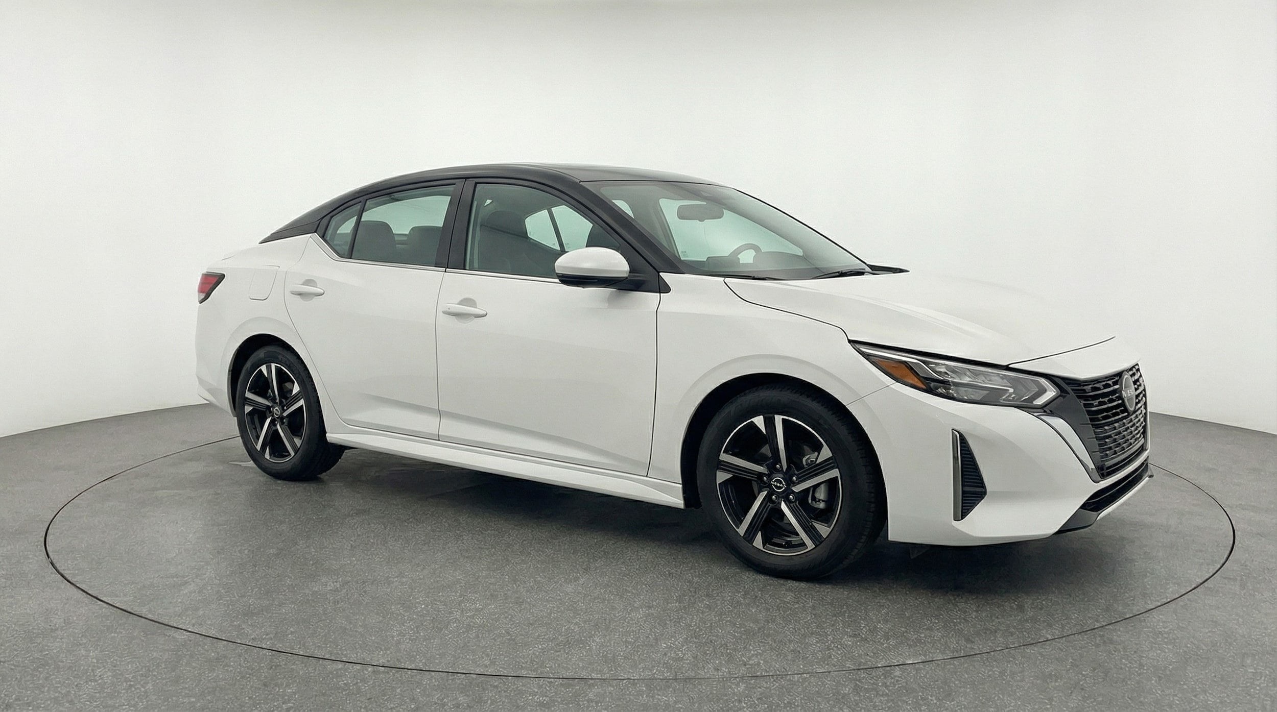 Thumbnail: 2025 Nissan Sentra - 1