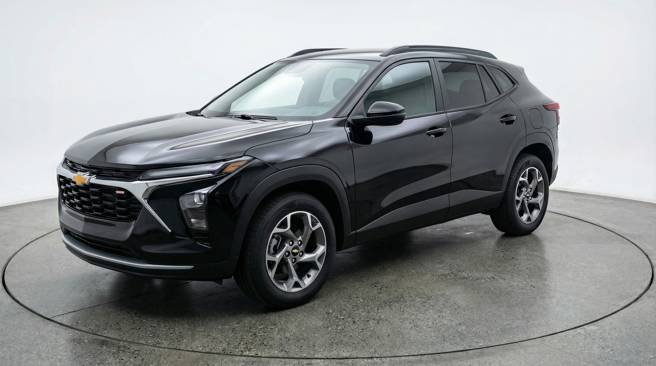 Thumbnail: 2025 Chevrolet Trax - 3