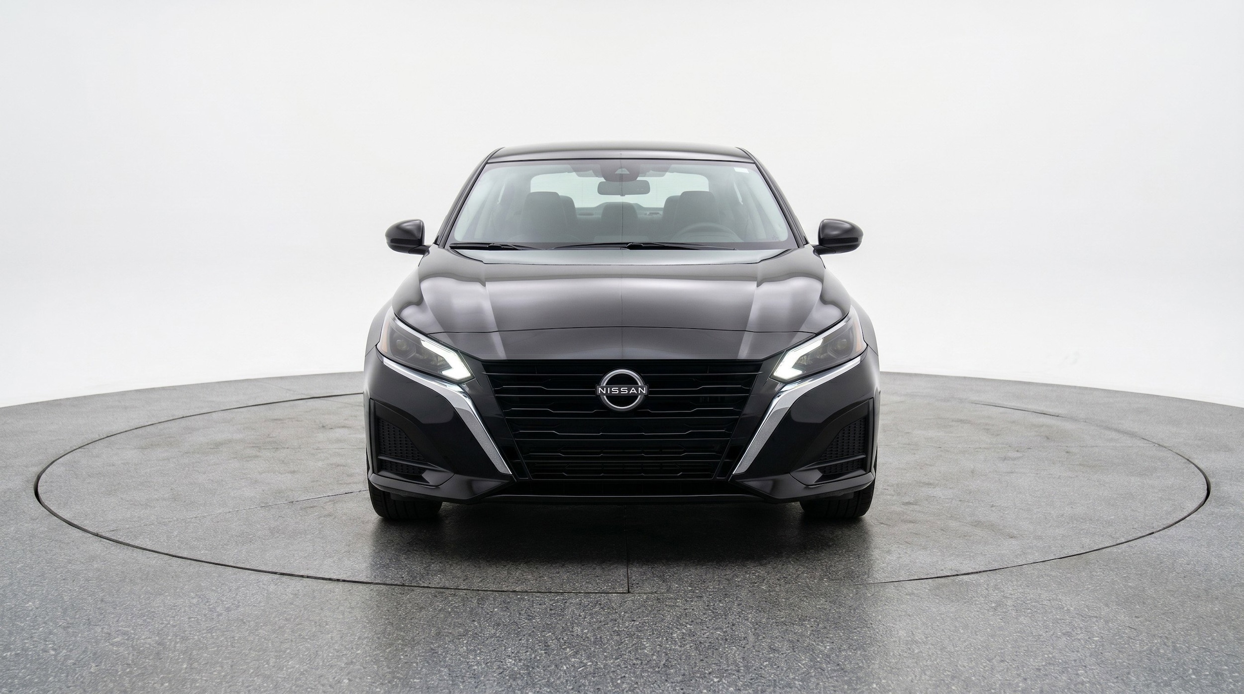 Thumbnail: 2025 Nissan Altima - 2