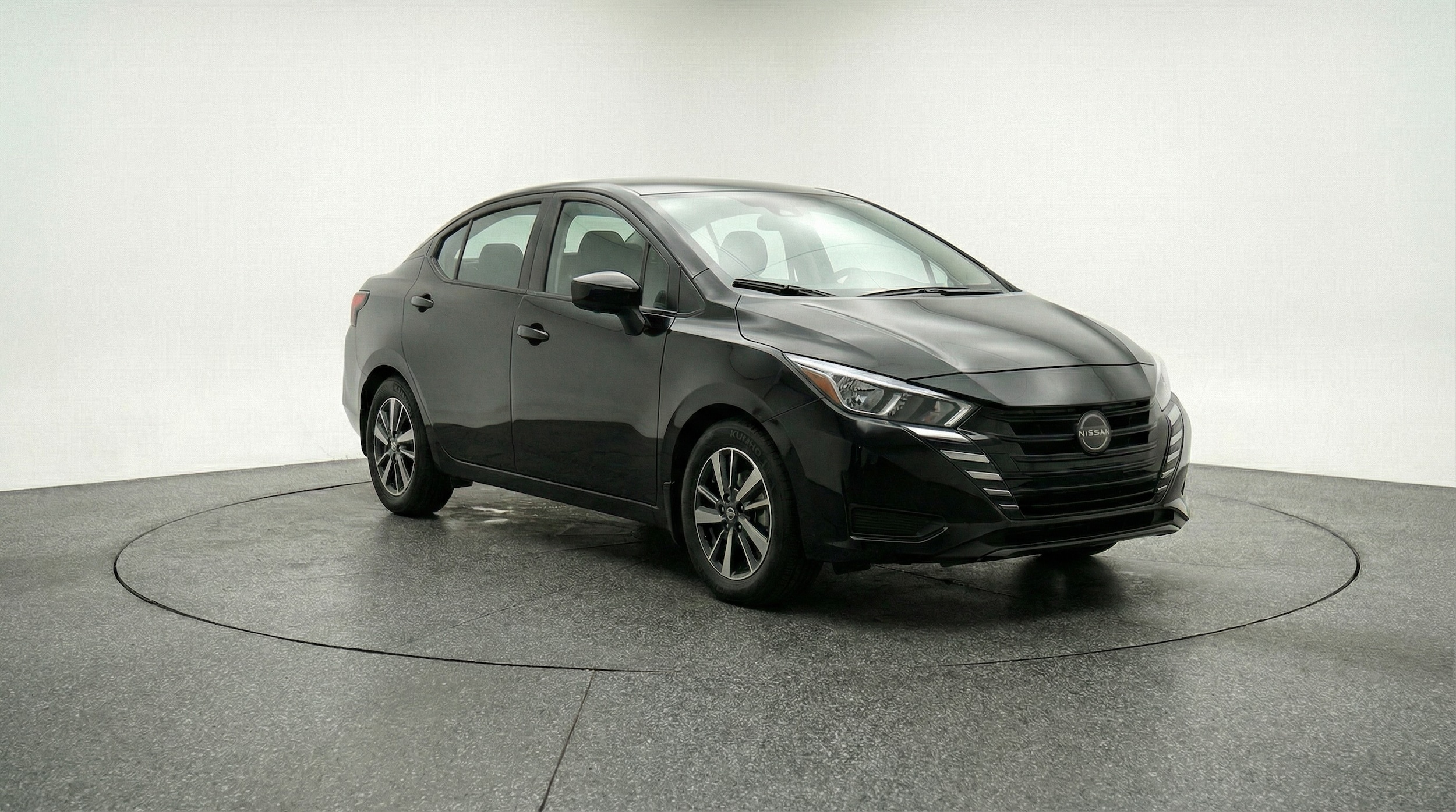 2025 Nissan Versa Sedan SV