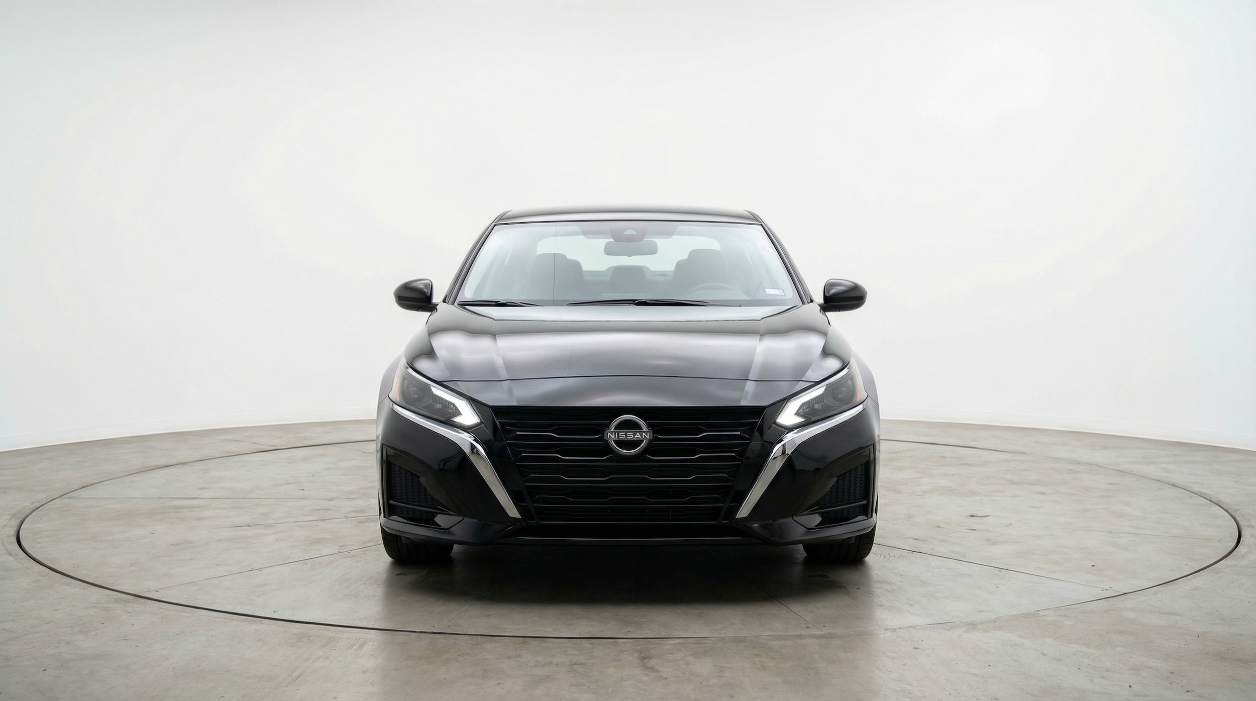 Thumbnail: 2025 Nissan Altima - 2