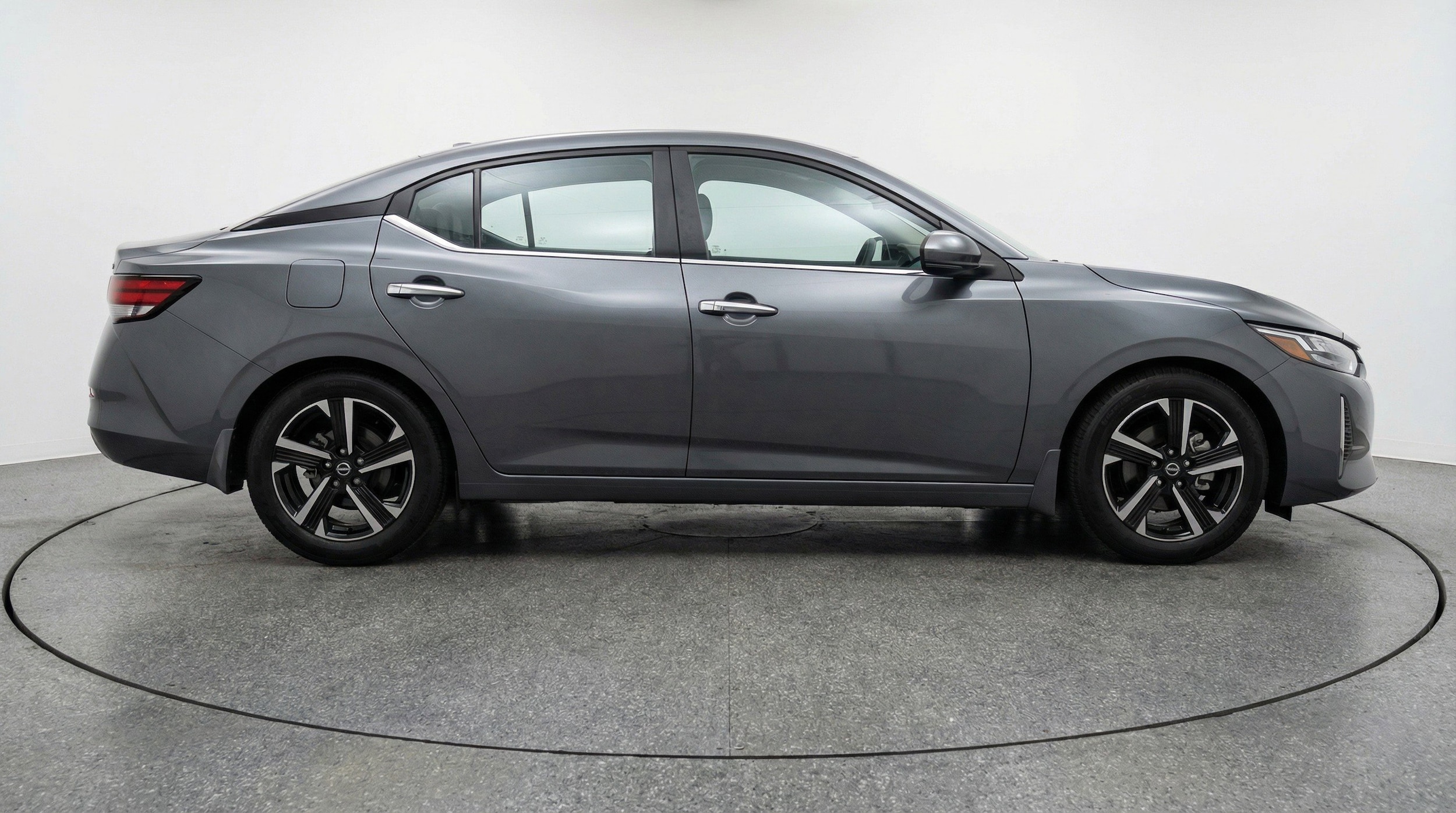 Thumbnail: 2025 Nissan Sentra - 11