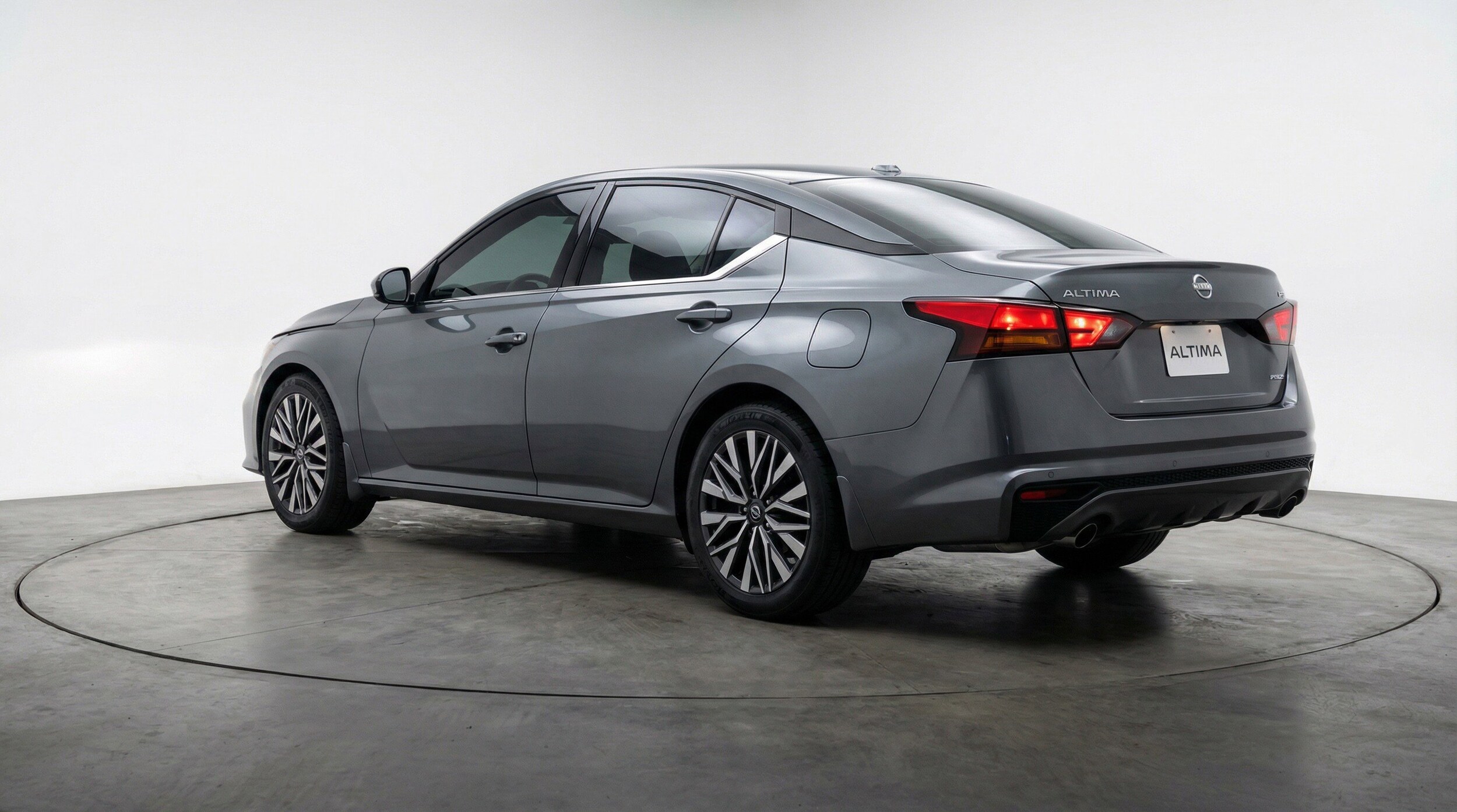 Thumbnail: 2025 Nissan Altima - 6