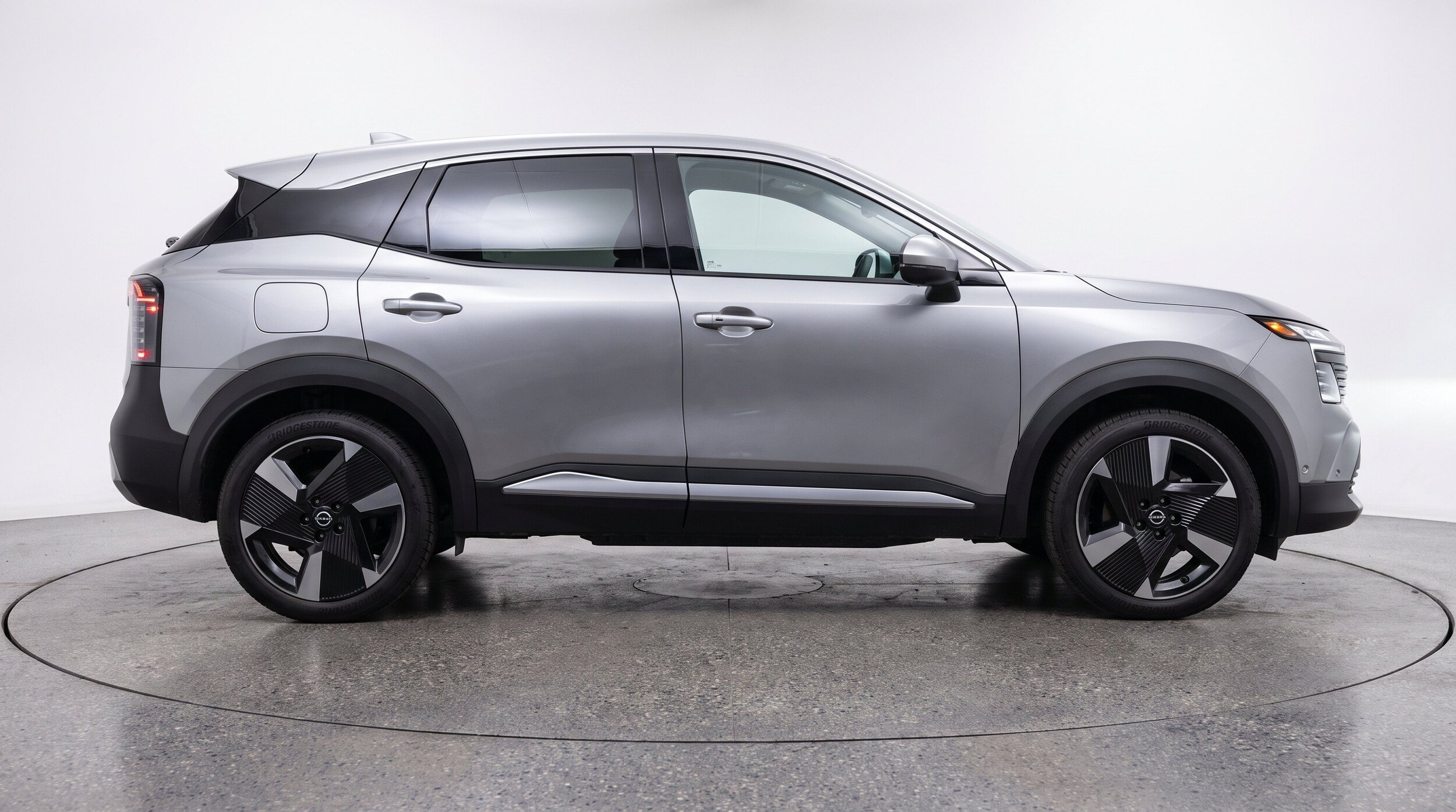 Thumbnail: 2026 Nissan Kicks - 11