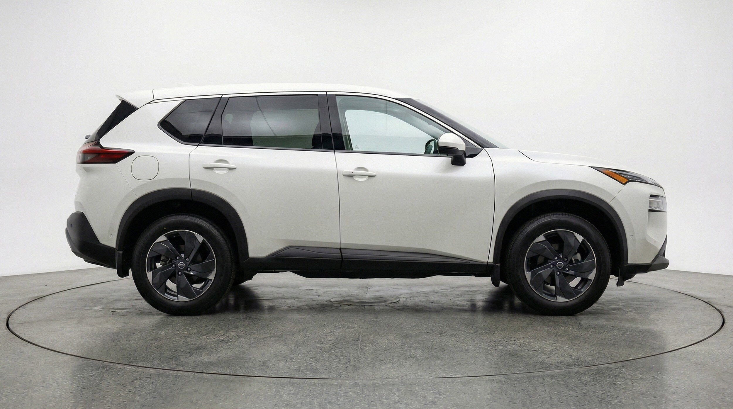 Thumbnail: 2025 Nissan Rogue - 11