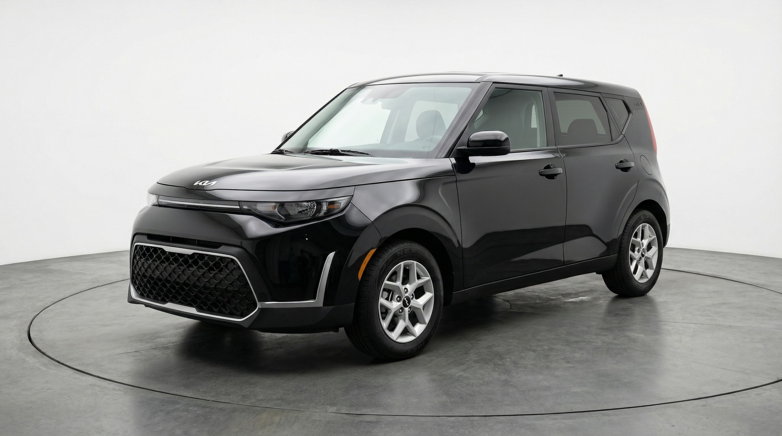 Thumbnail: 2025 Kia Soul - 3