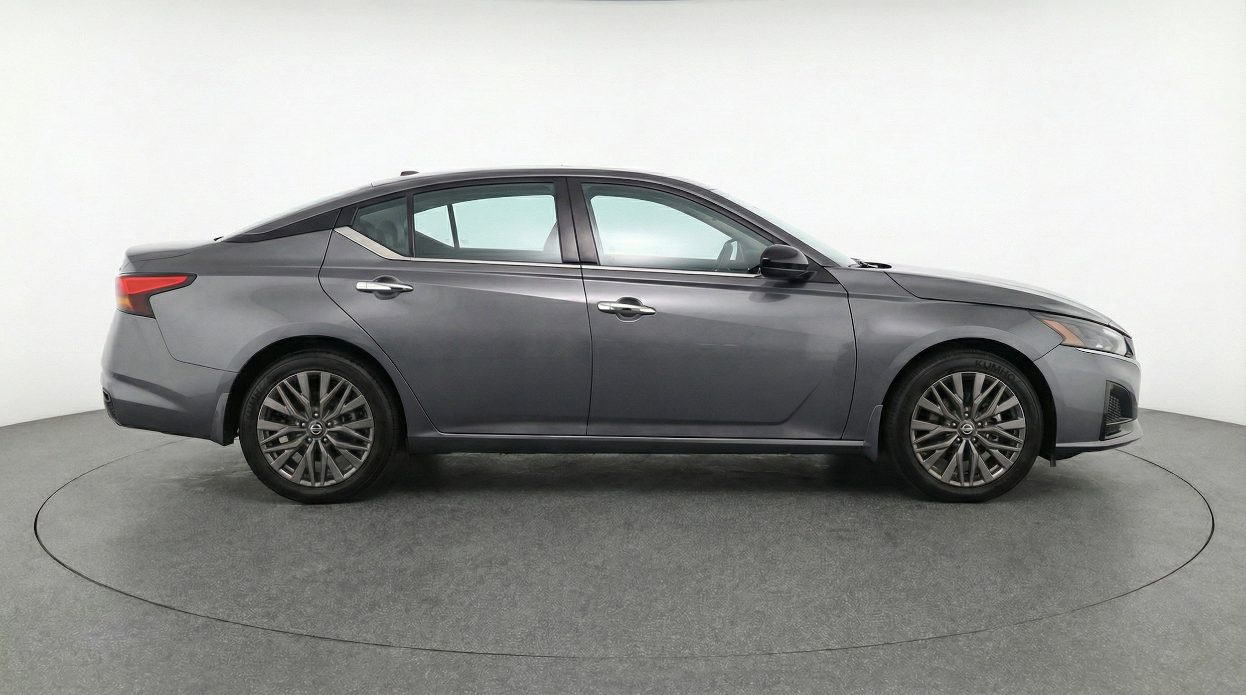 Thumbnail: 2025 Nissan Altima - 11