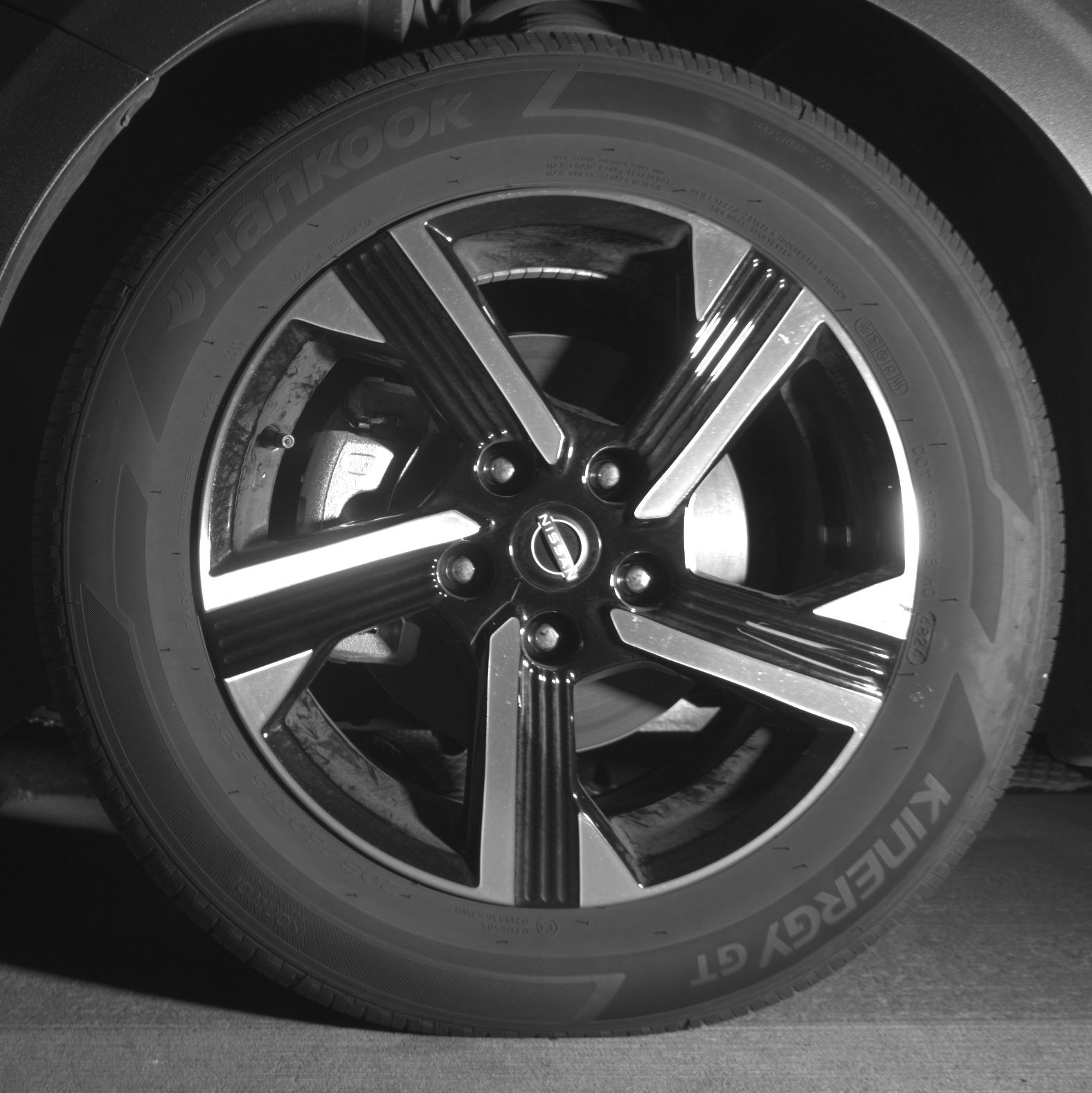 Thumbnail: 2025 Nissan Sentra - 9