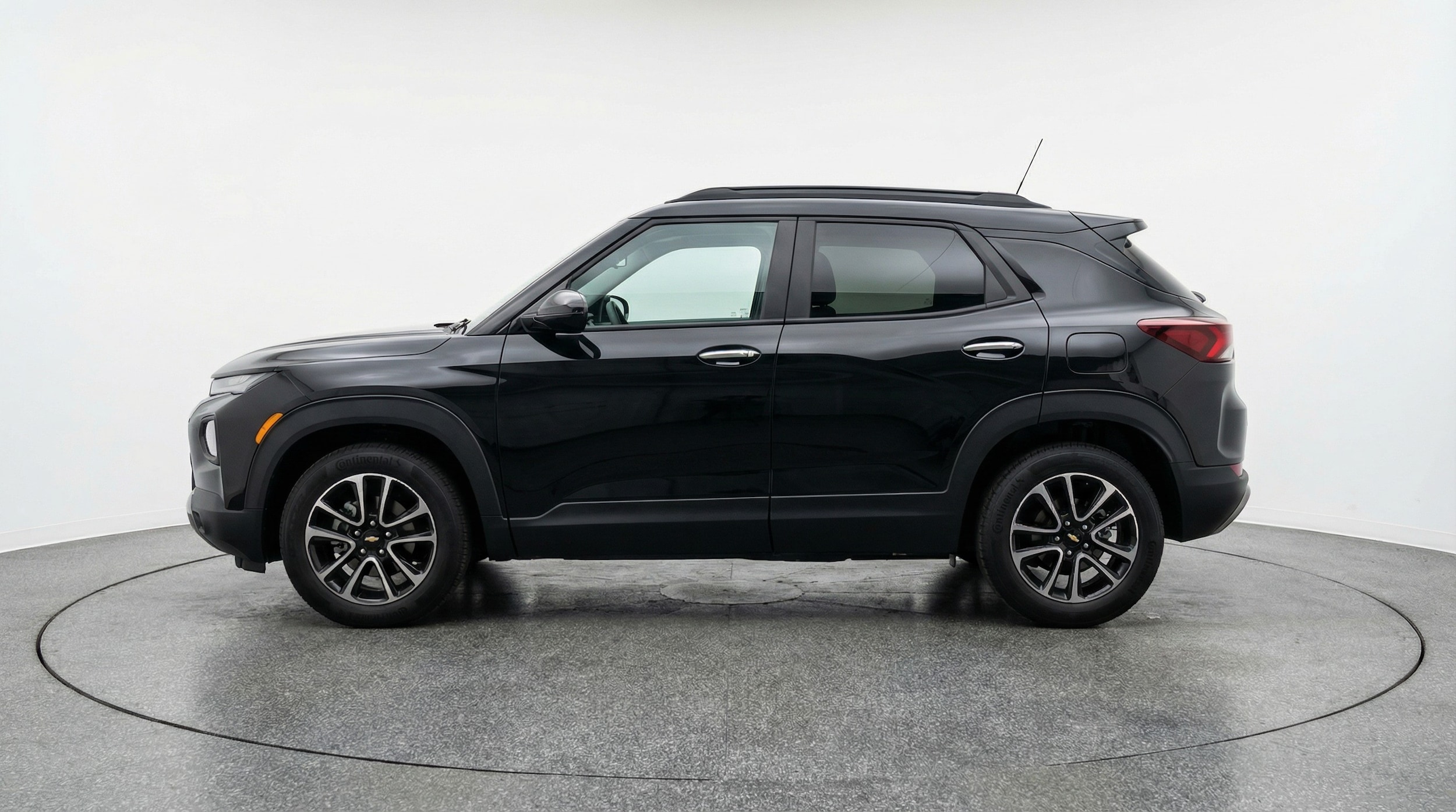 Thumbnail: 2025 Chevrolet TrailBlazer - 4