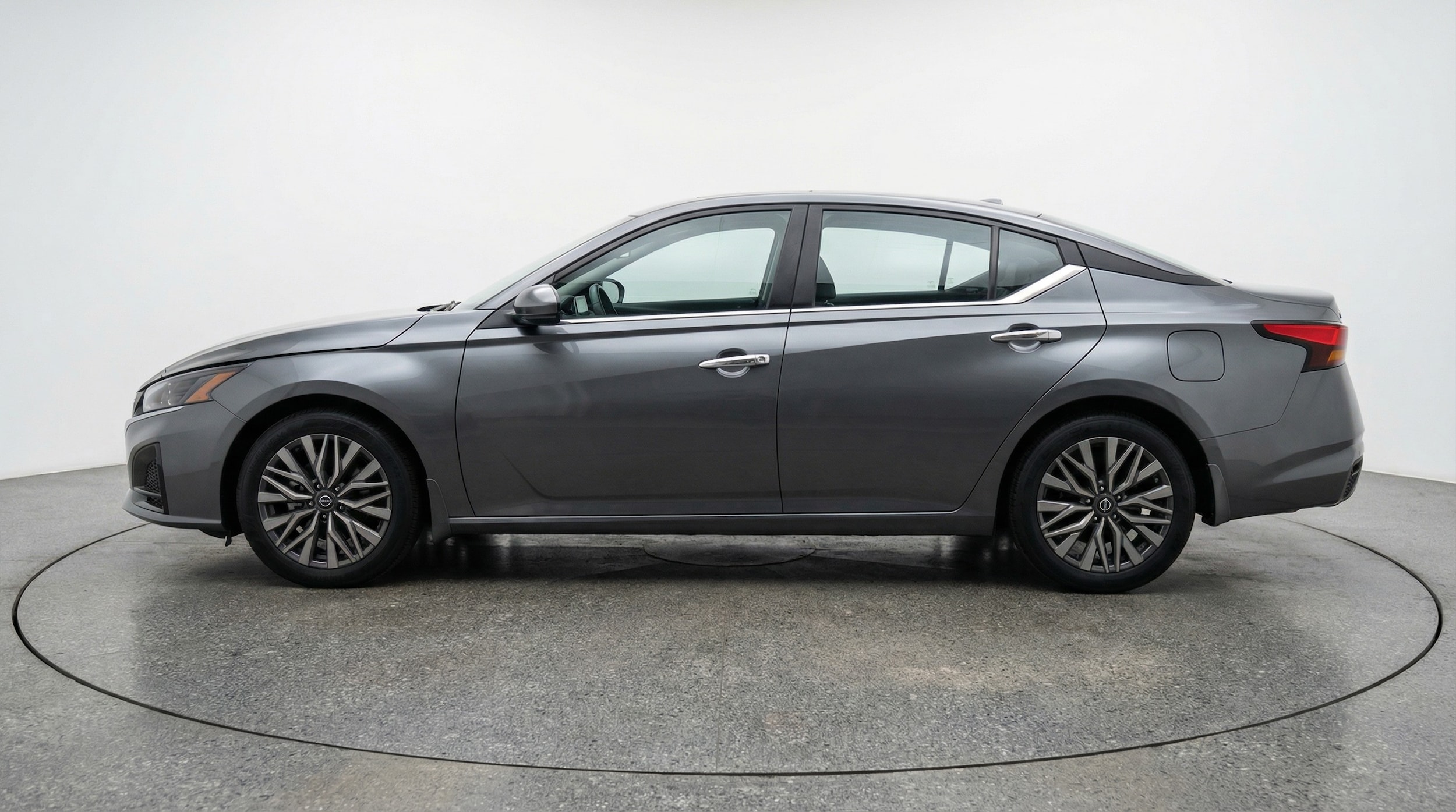 Thumbnail: 2025 Nissan Altima - 4