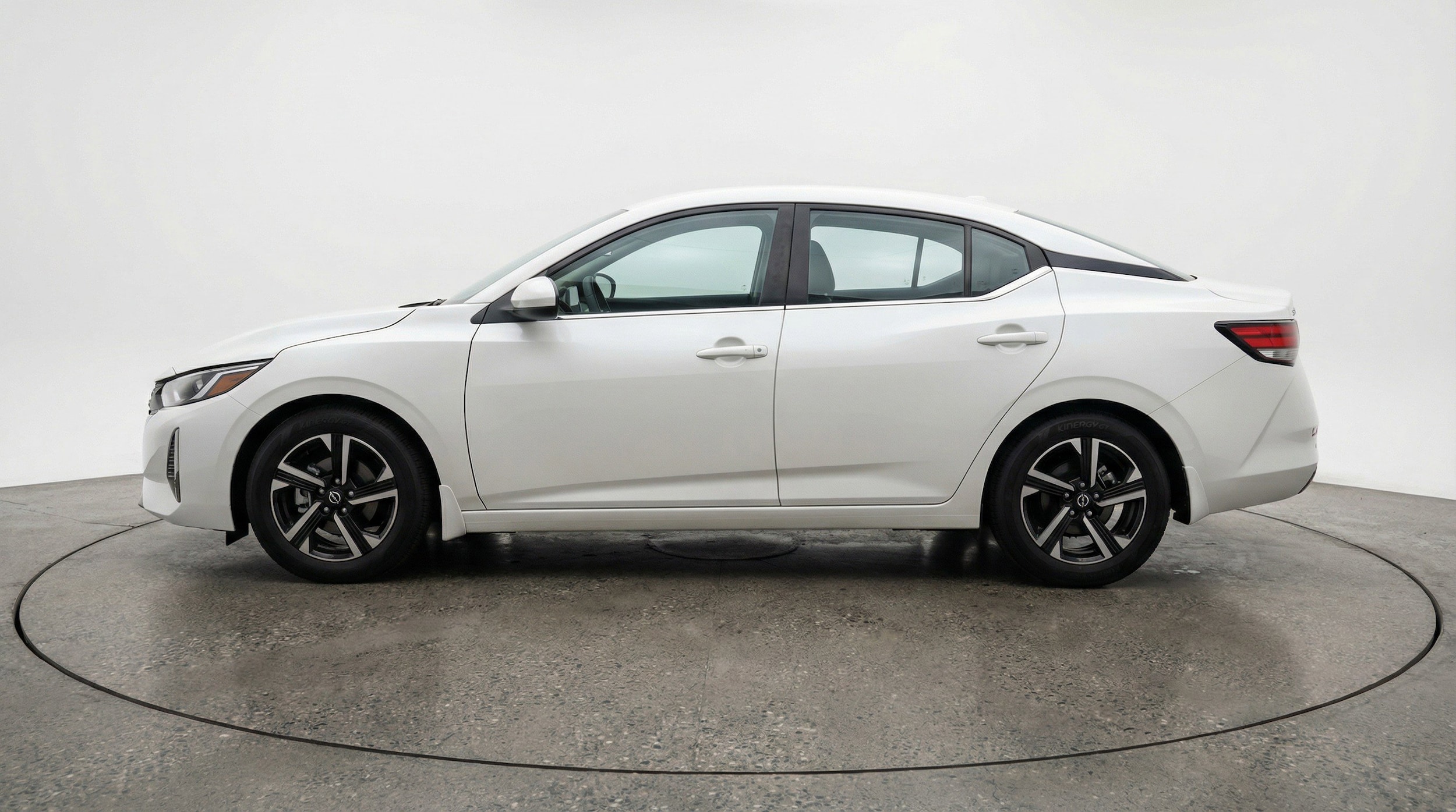 Thumbnail: 2025 Nissan Sentra - 5