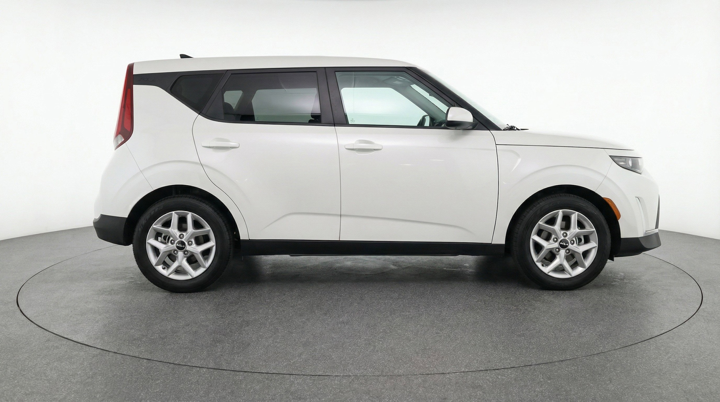 Thumbnail: 2025 Kia Soul - 11