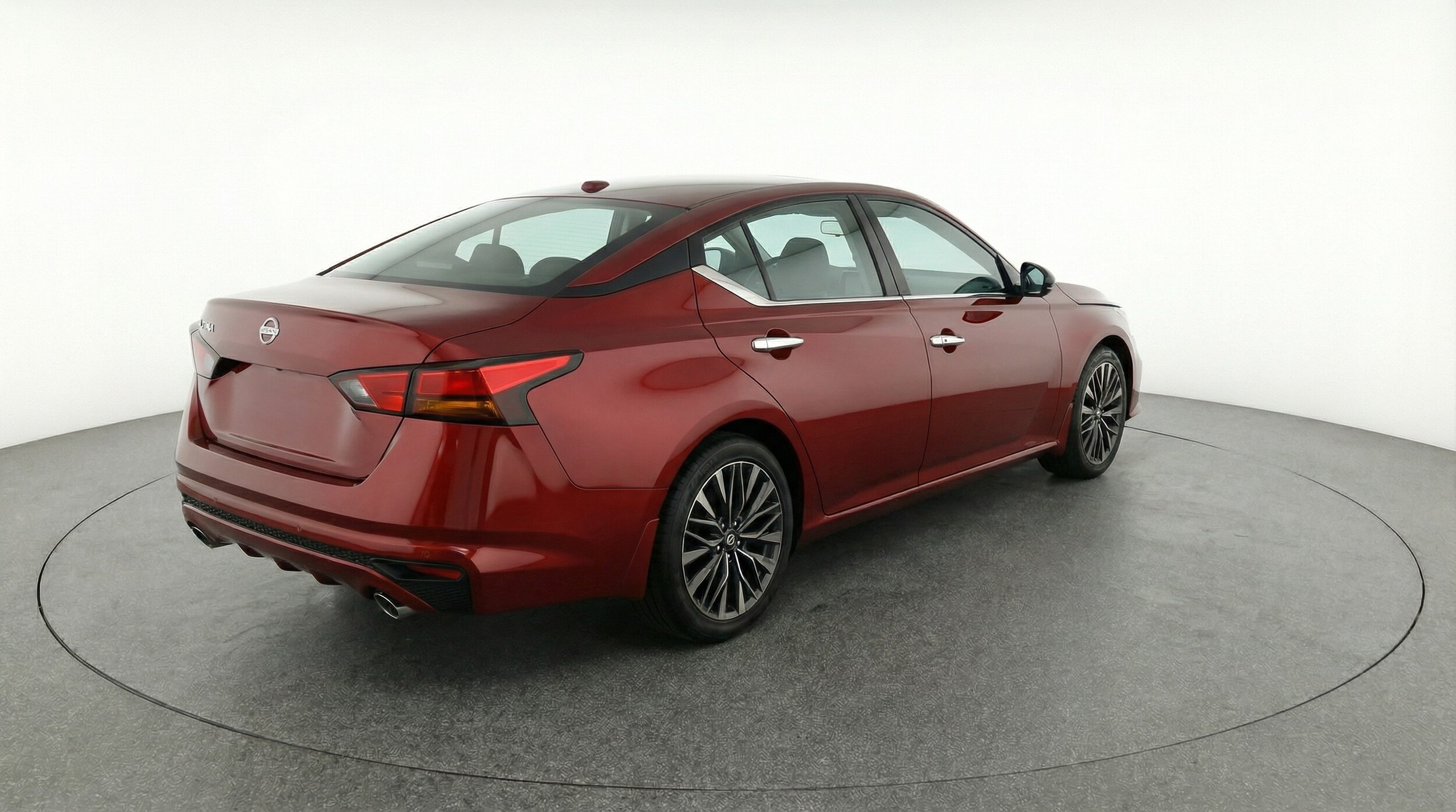 Thumbnail: 2025 Nissan Altima - 5