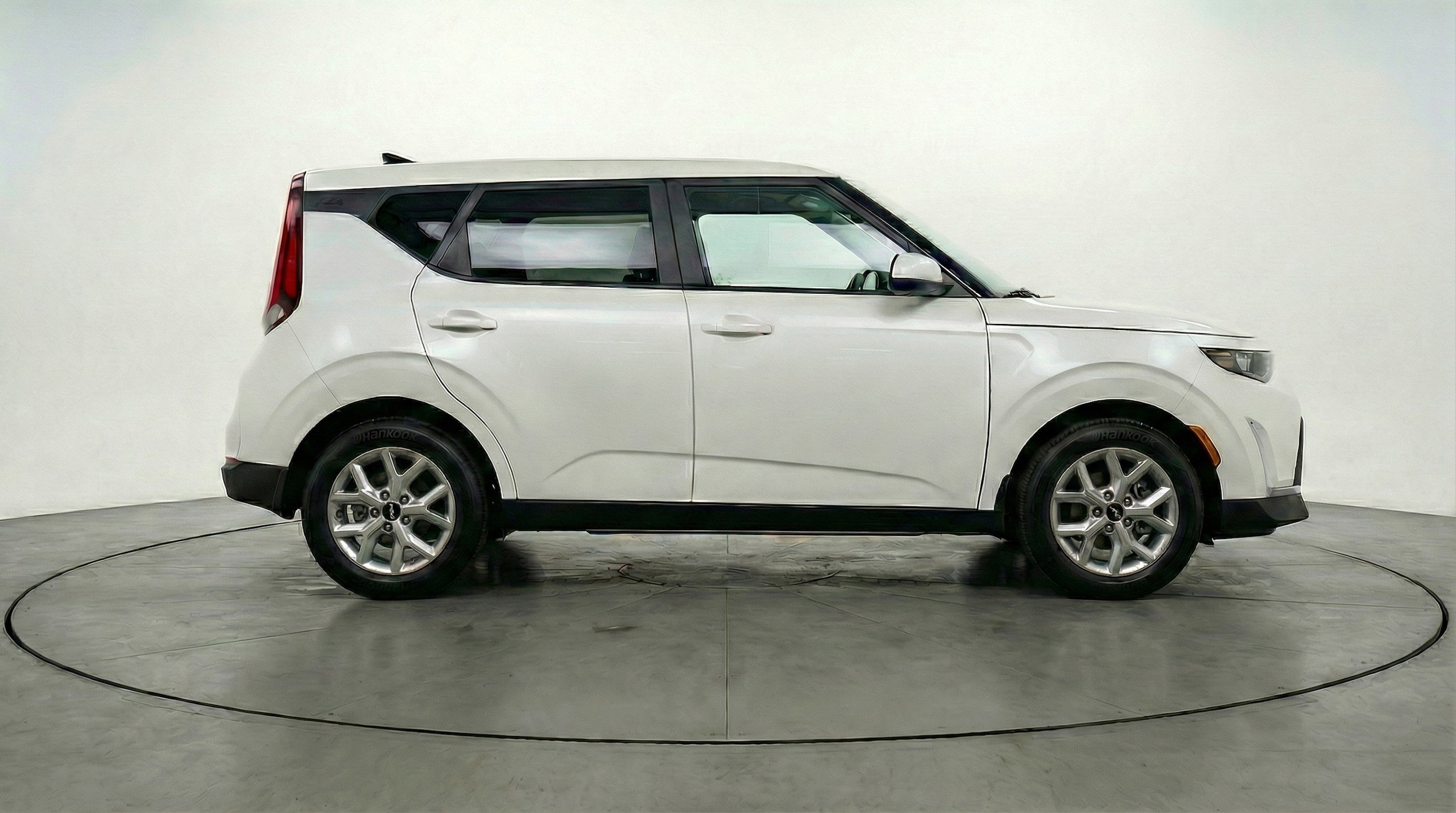 Thumbnail: 2025 Kia Soul - 11
