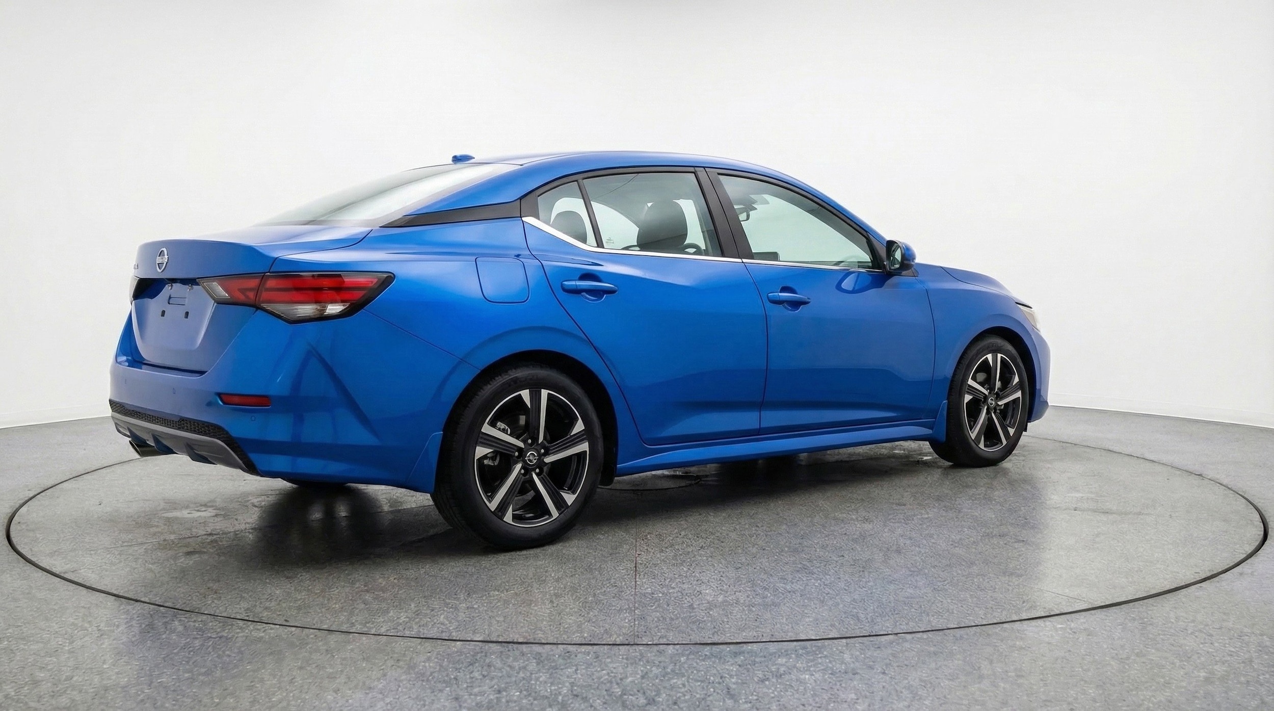 Thumbnail: 2025 Nissan Sentra - 9