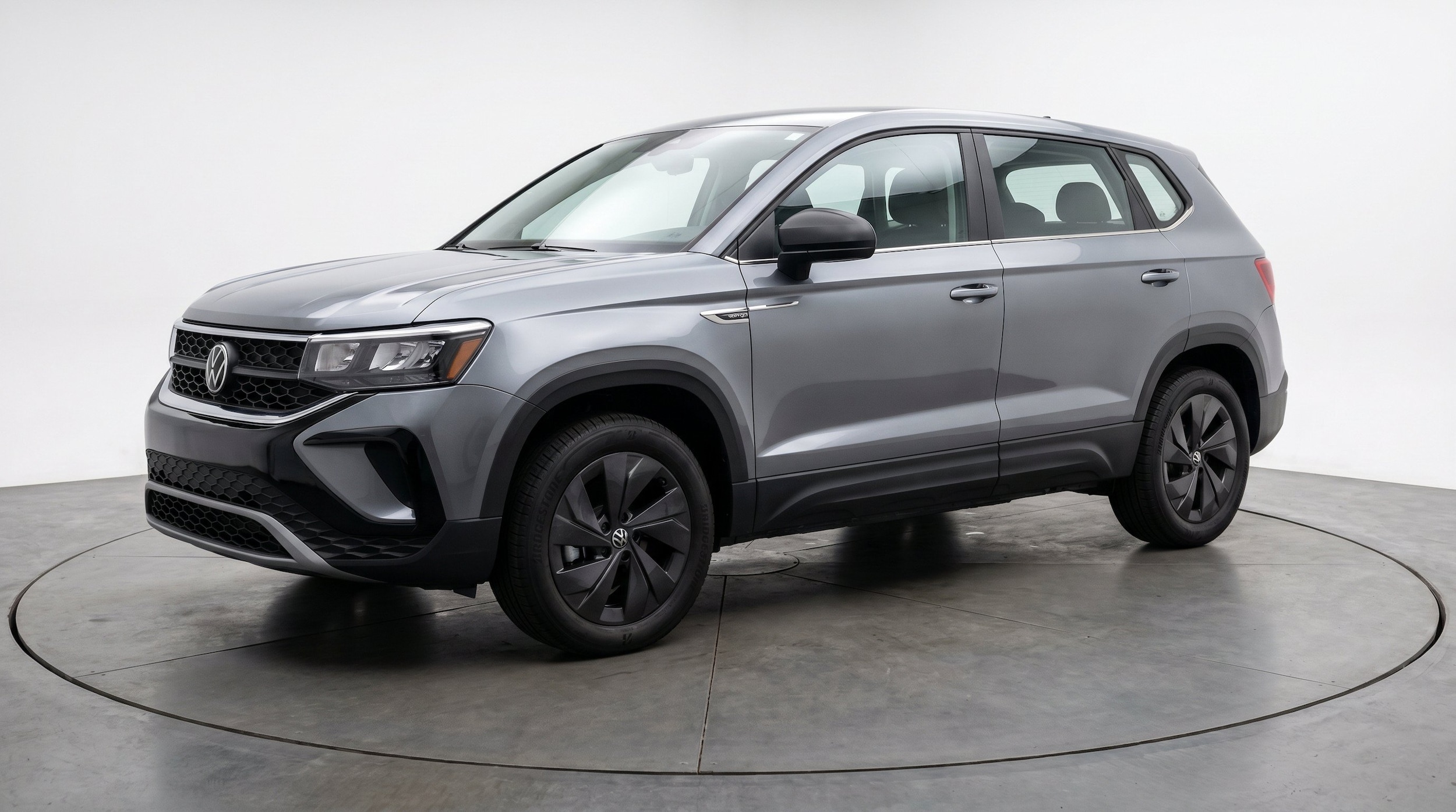 Thumbnail: 2026 Volkswagen Taos - 3