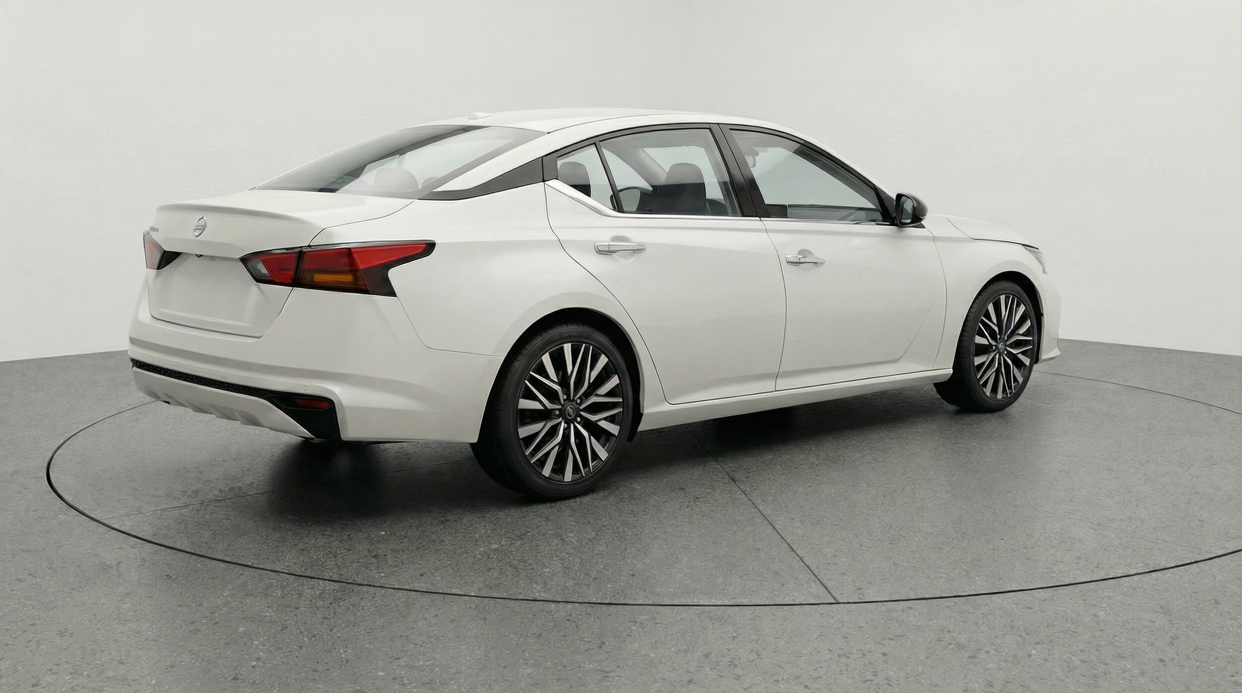 Thumbnail: 2025 Nissan Altima - 7