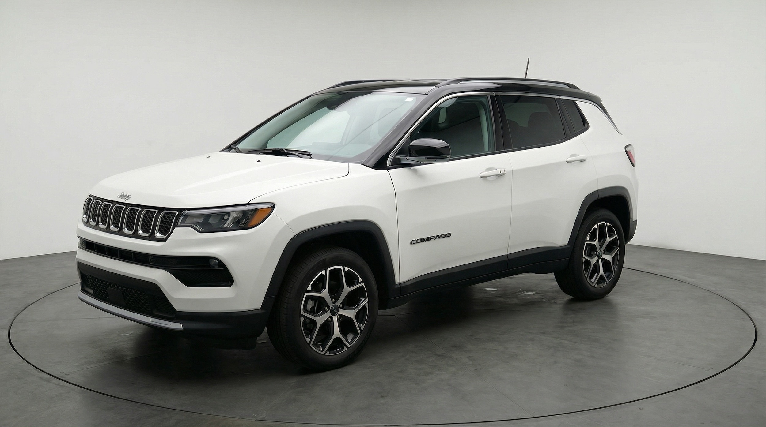 Thumbnail: 2025 Jeep Compass - 3