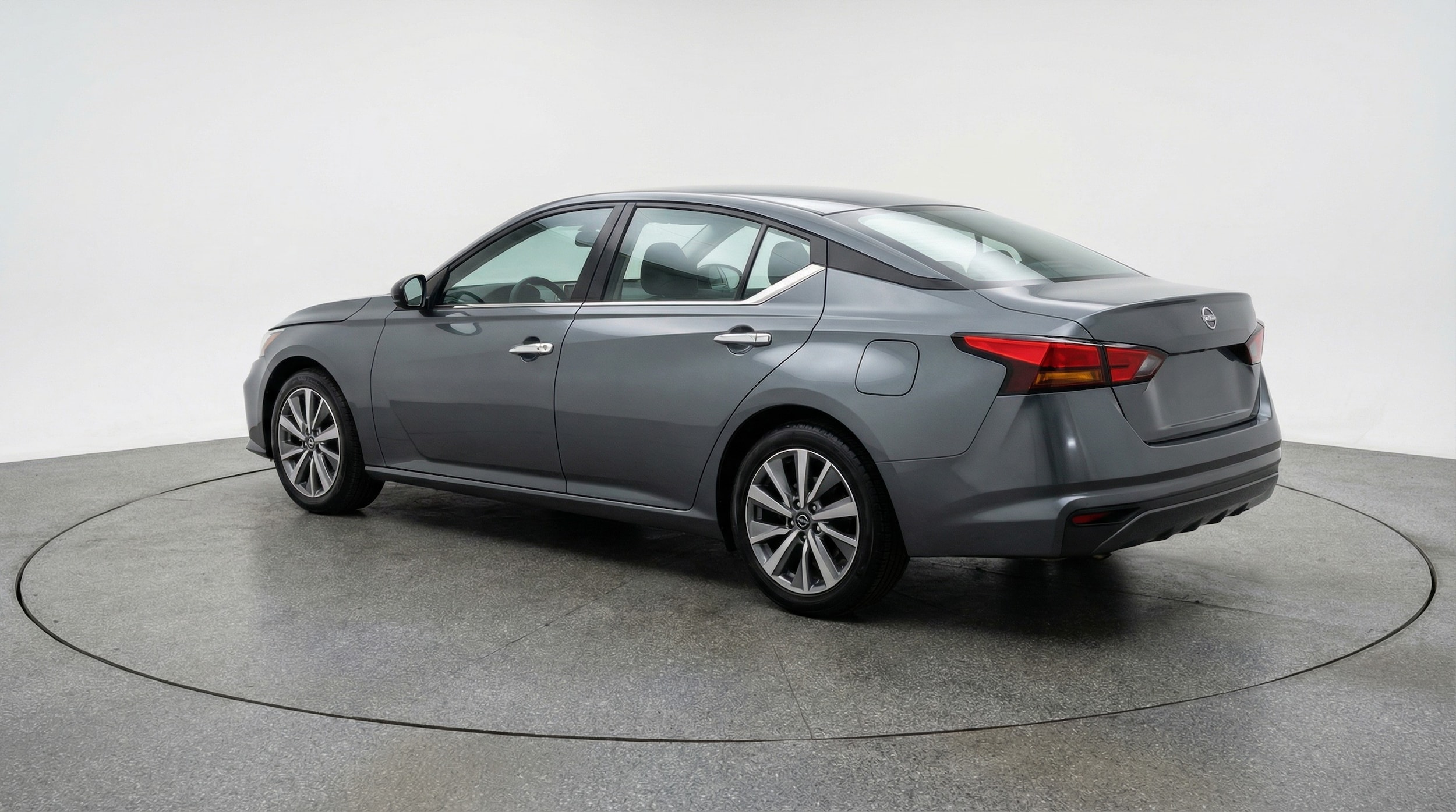 Thumbnail: 2025 Nissan Altima - 5