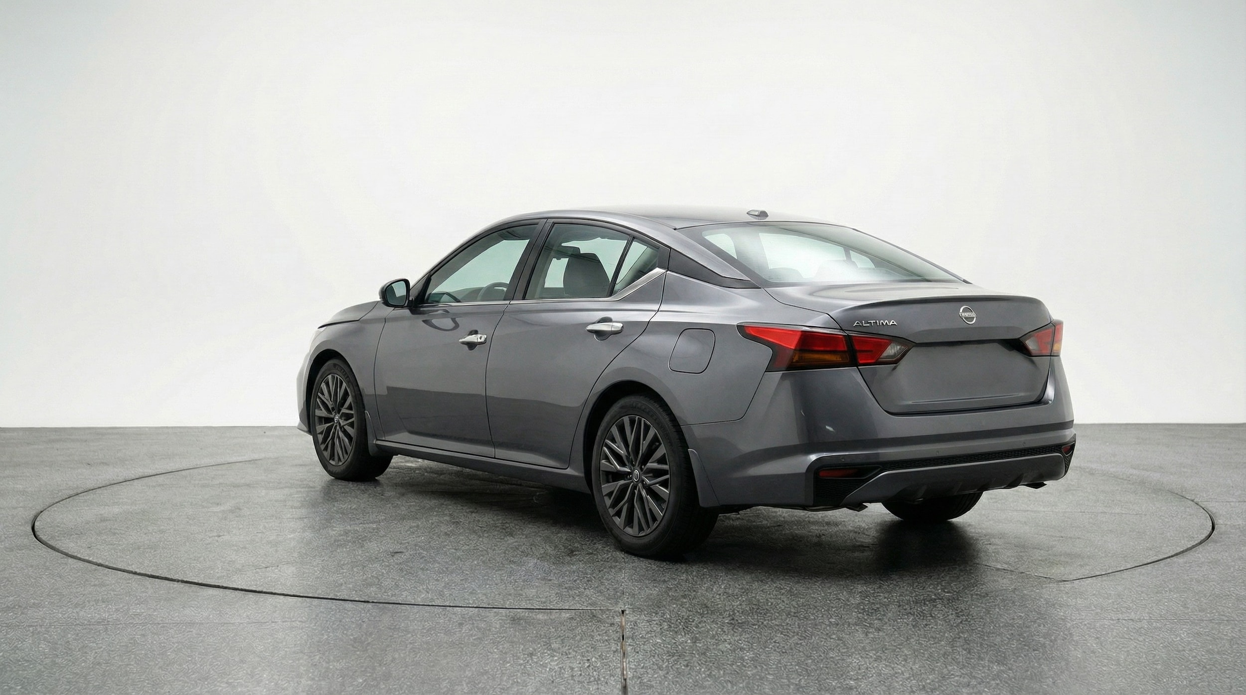 Thumbnail: 2025 Nissan Altima - 5