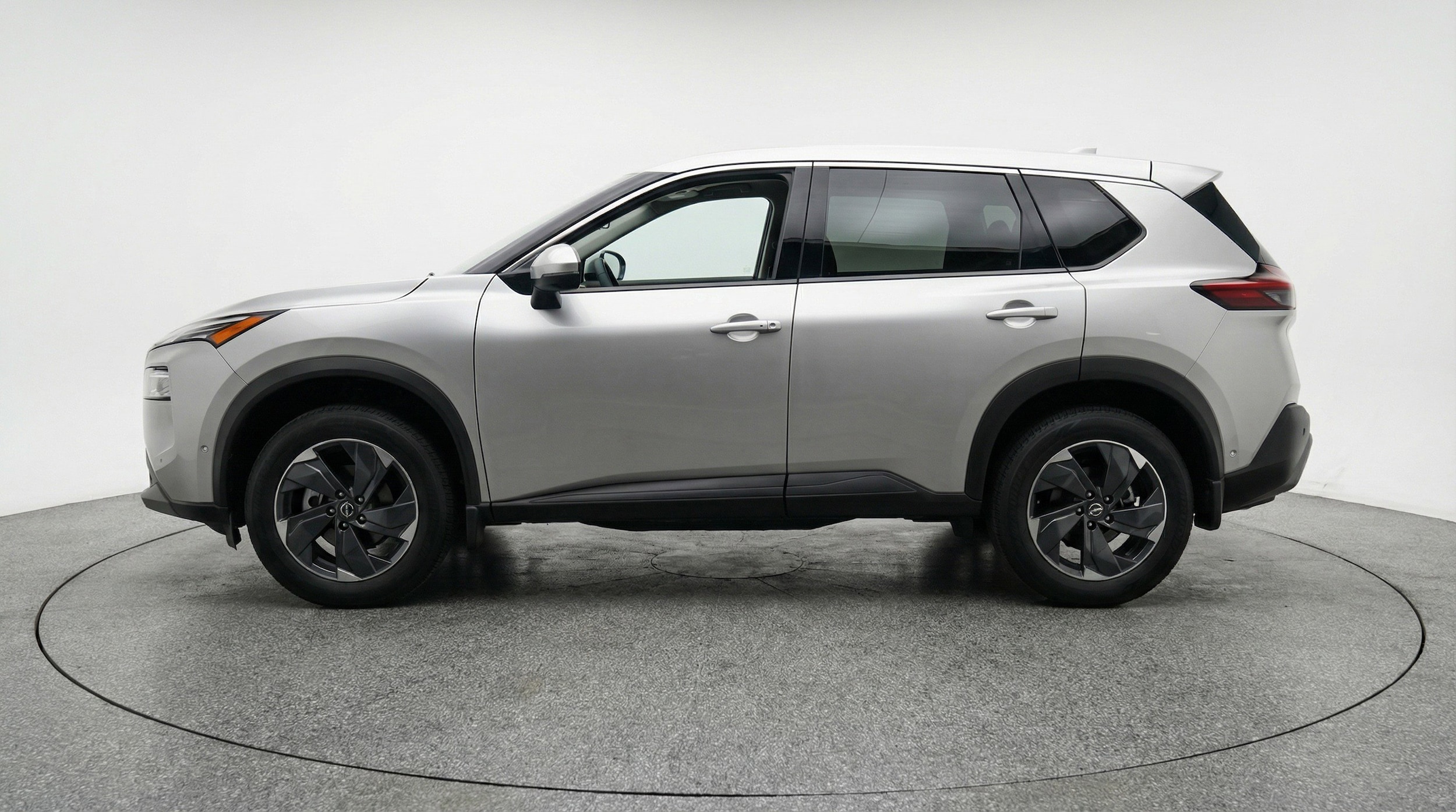 Thumbnail: 2025 Nissan Rogue - 5