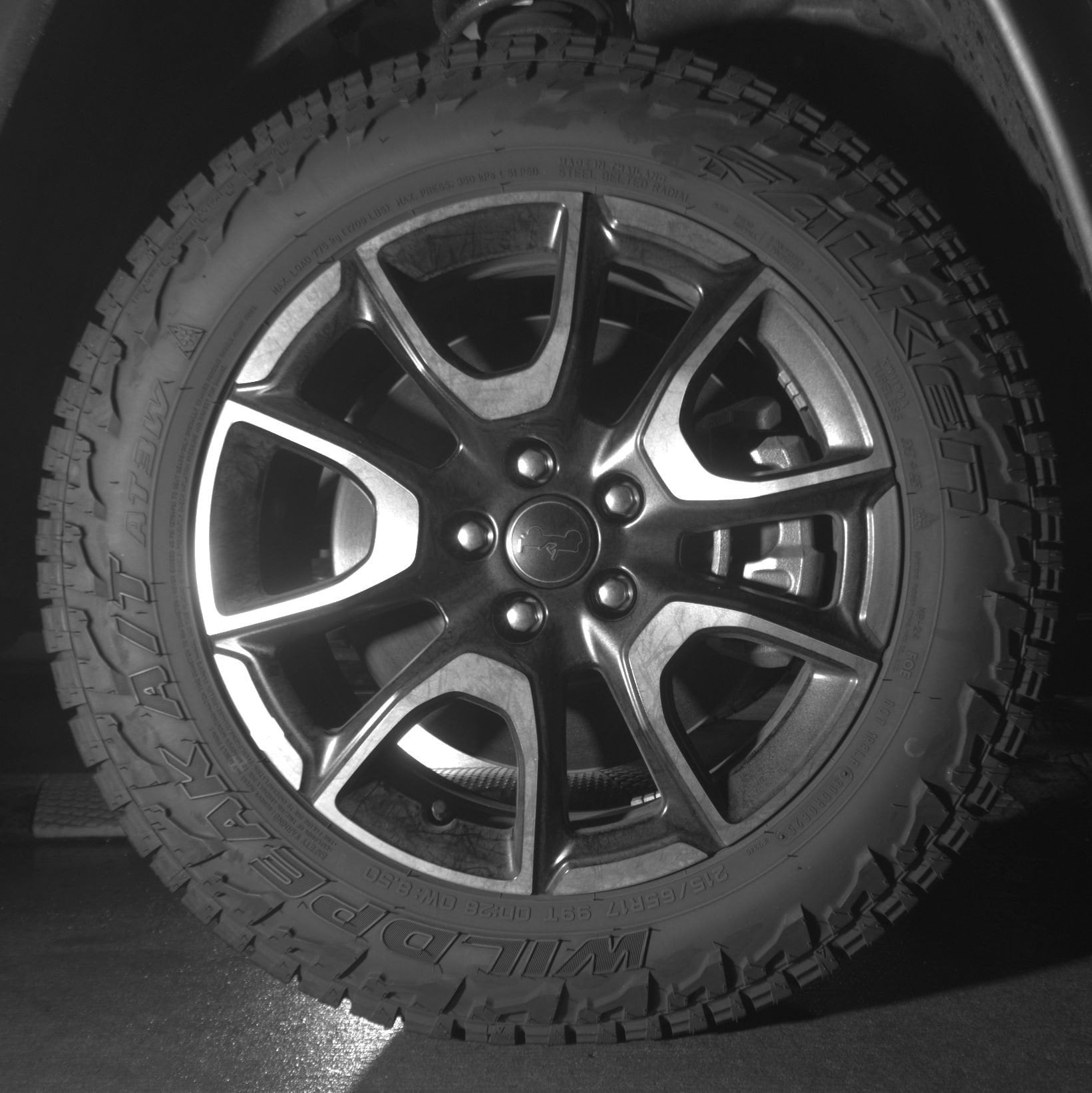 Thumbnail: 2025 Jeep Compass - 13