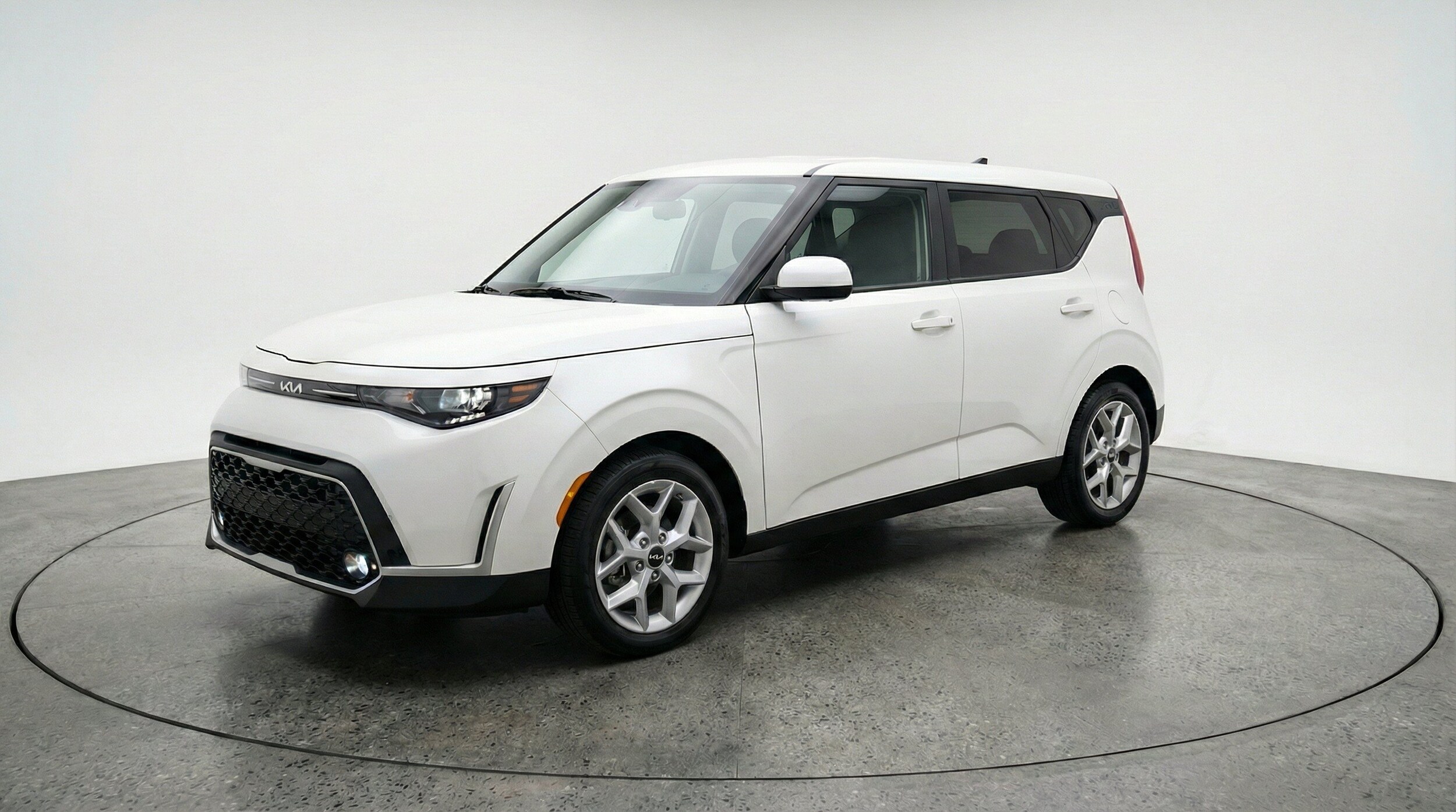Thumbnail: 2025 Kia Soul - 3