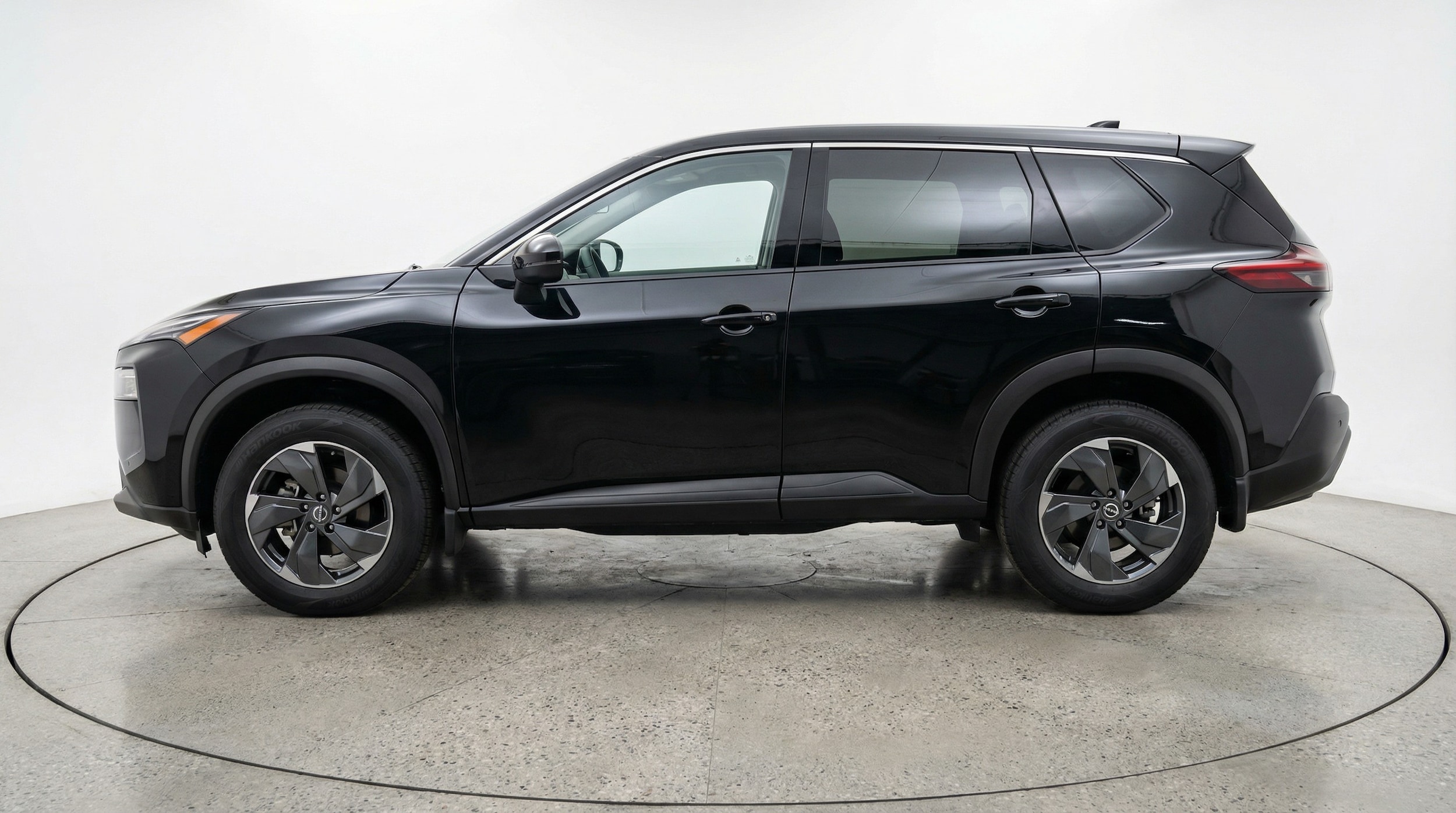 Thumbnail: 2025 Nissan Rogue - 4