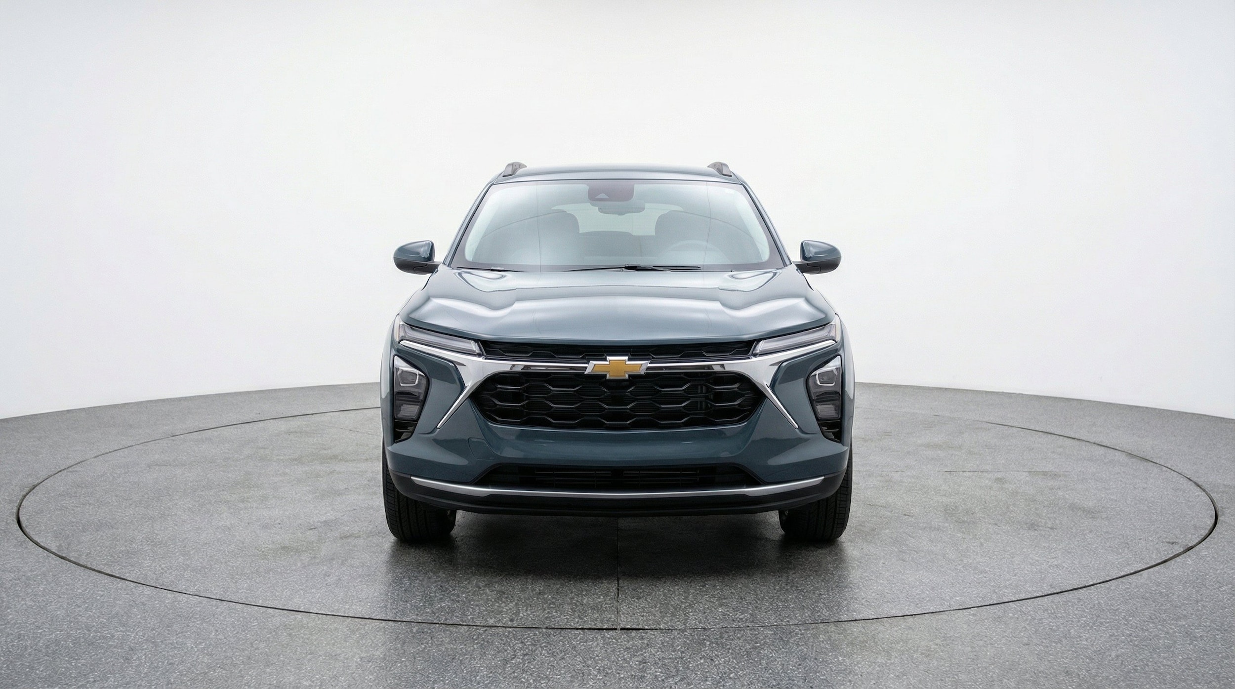 Thumbnail: 2025 Chevrolet Trax - 2