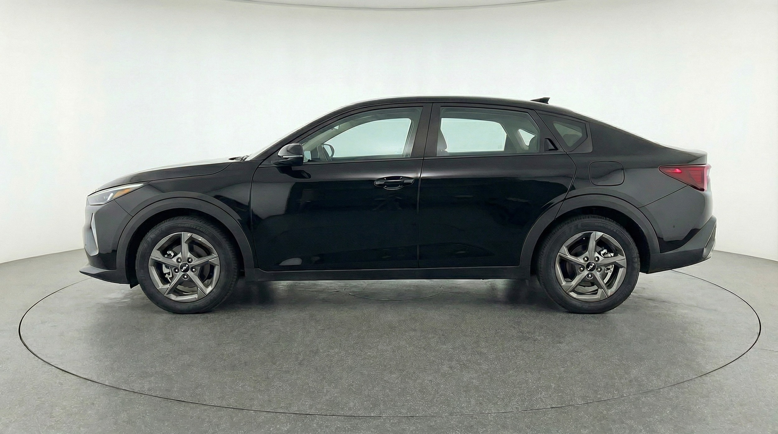 Thumbnail: 2025 Kia K4 - 4