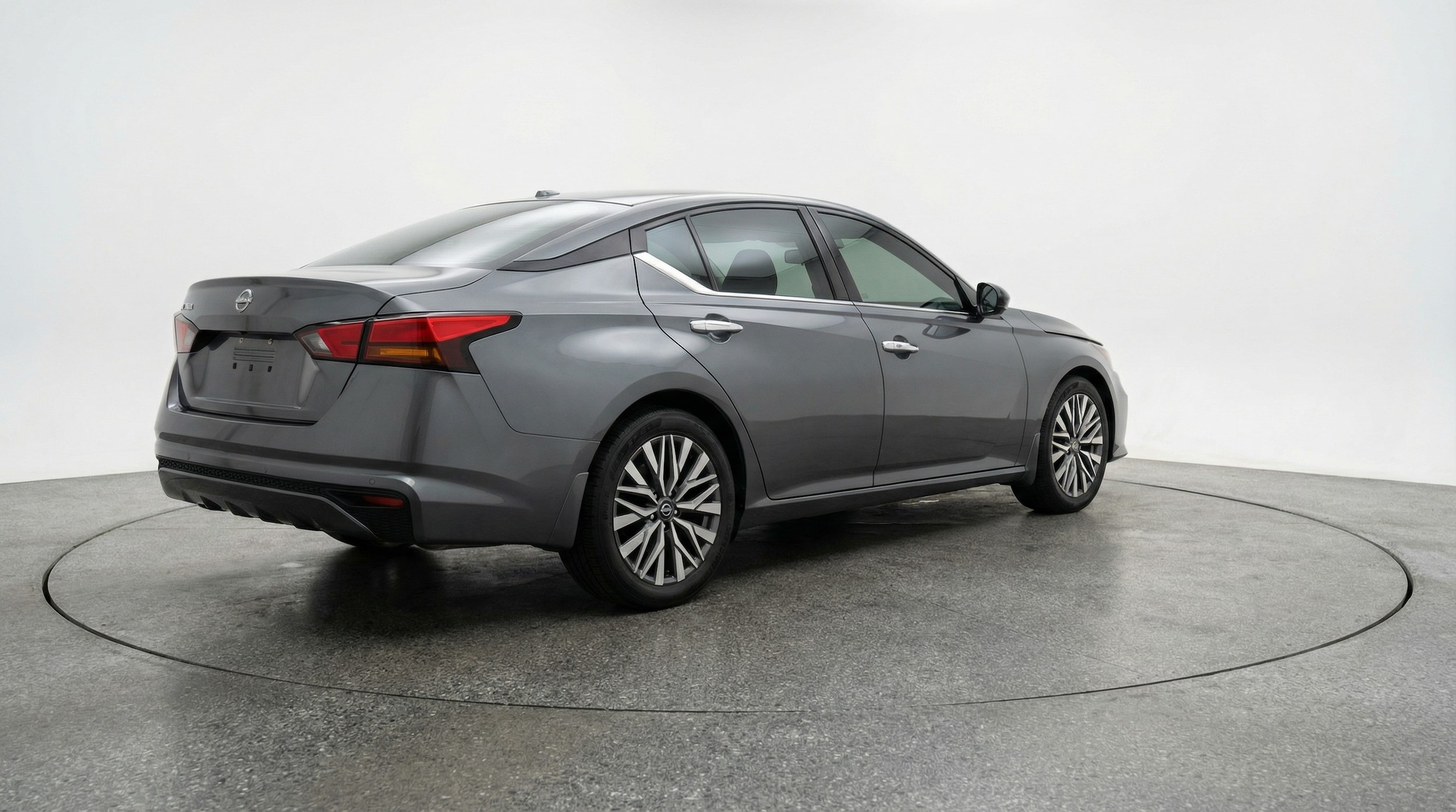 Thumbnail: 2025 Nissan Altima - 7