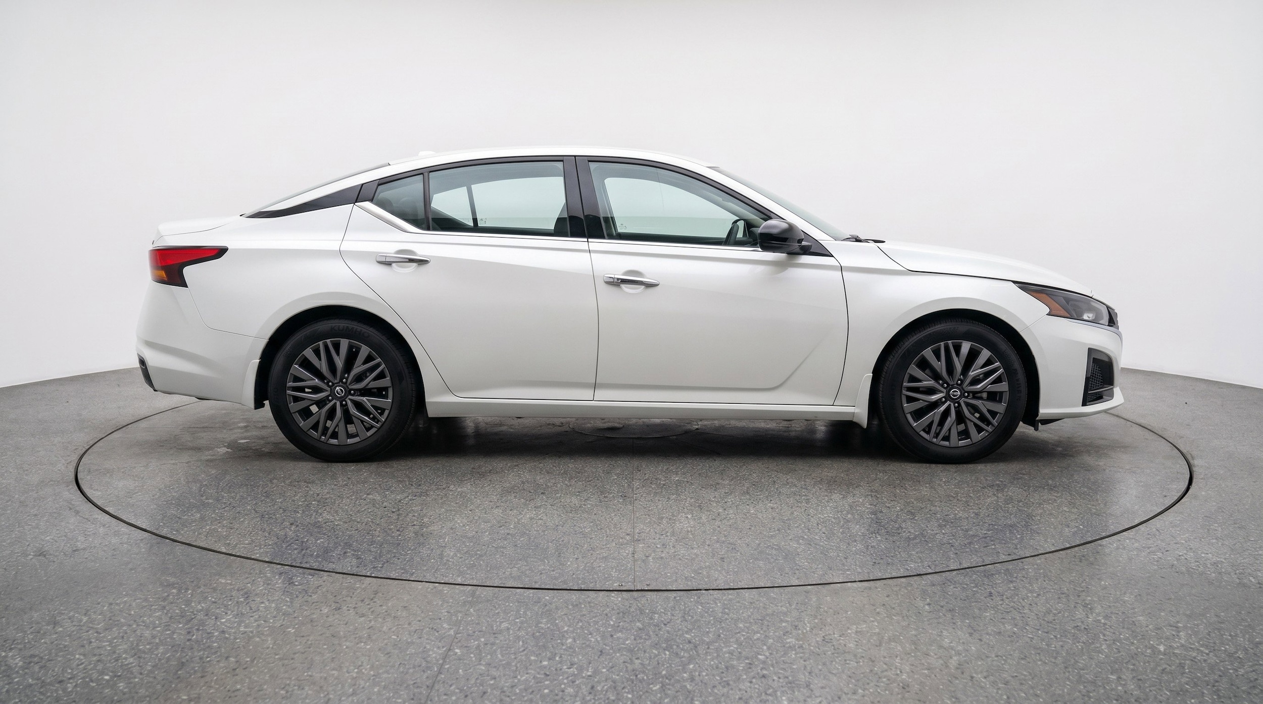 Thumbnail: 2025 Nissan Altima - 11