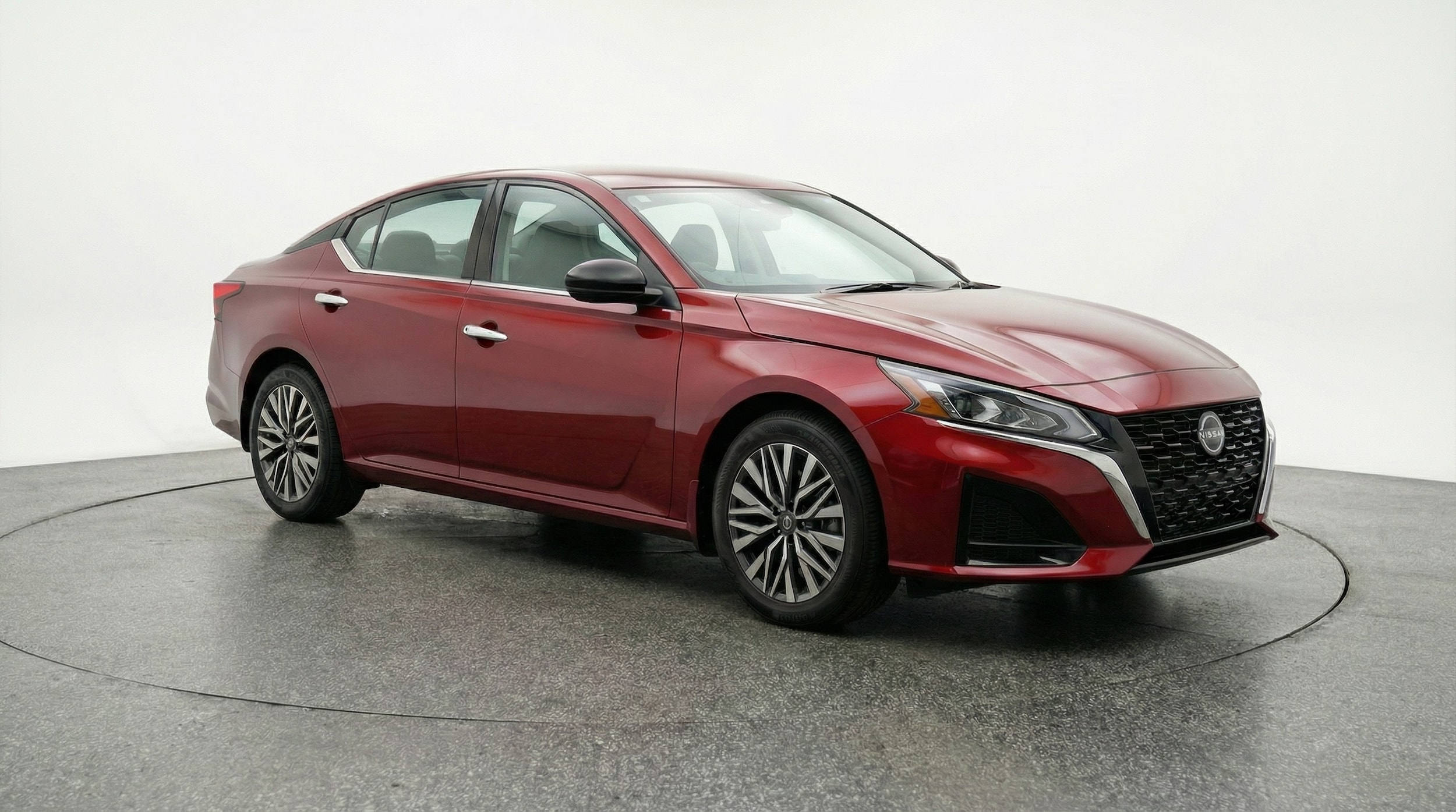 Thumbnail: 2025 Nissan Altima - 1