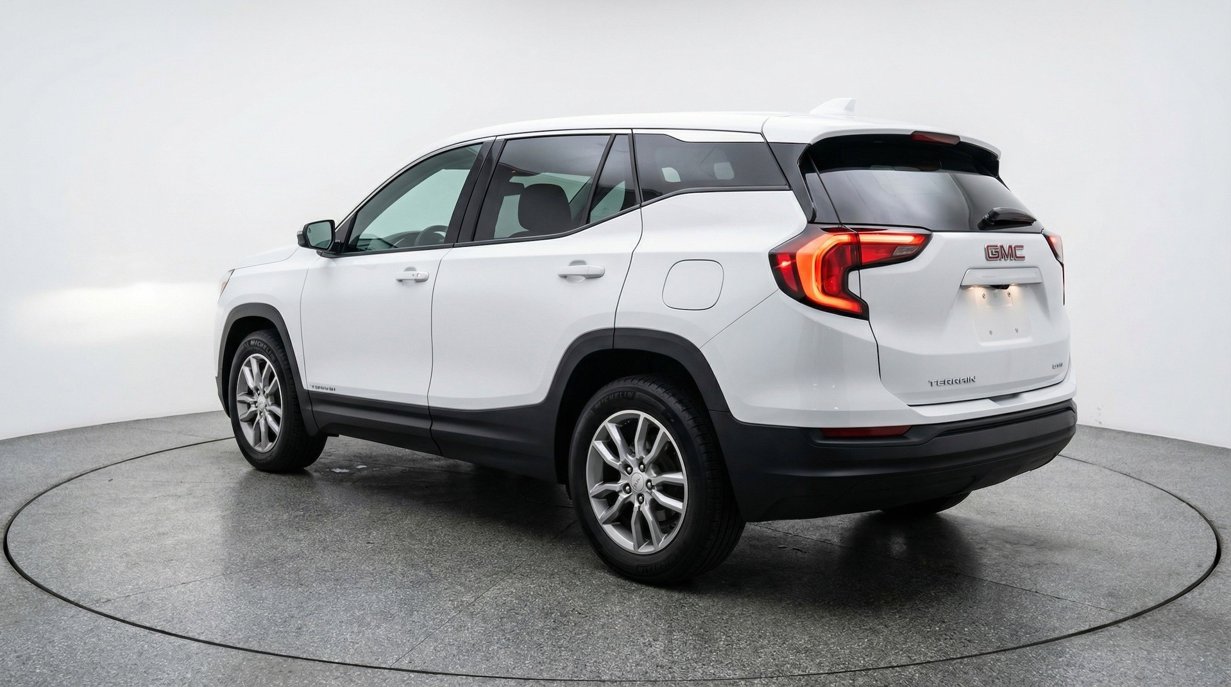 Thumbnail: 2024 GMC Terrain - 6