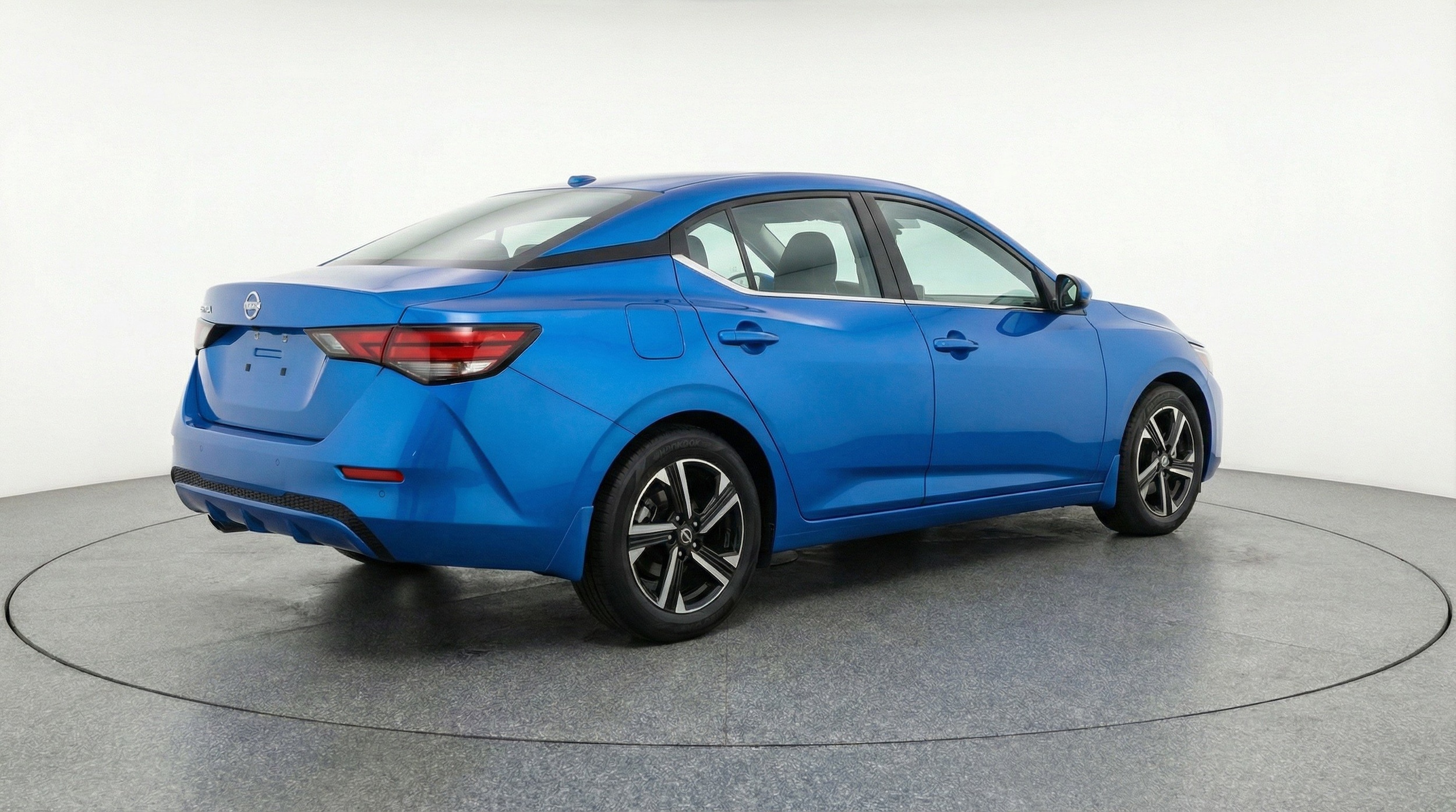 Thumbnail: 2025 Nissan Sentra - 9