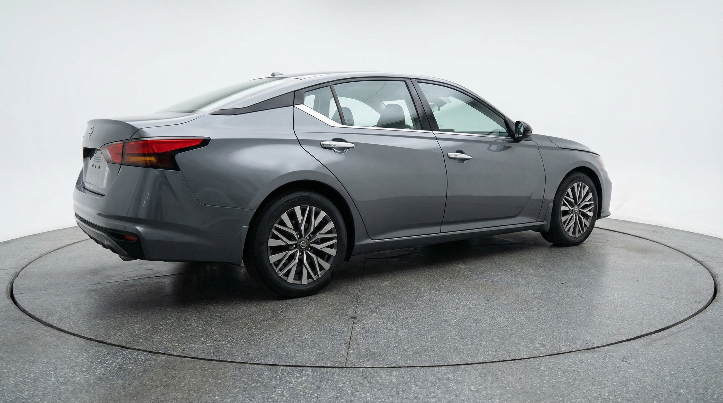 Thumbnail: 2025 Nissan Altima - 7